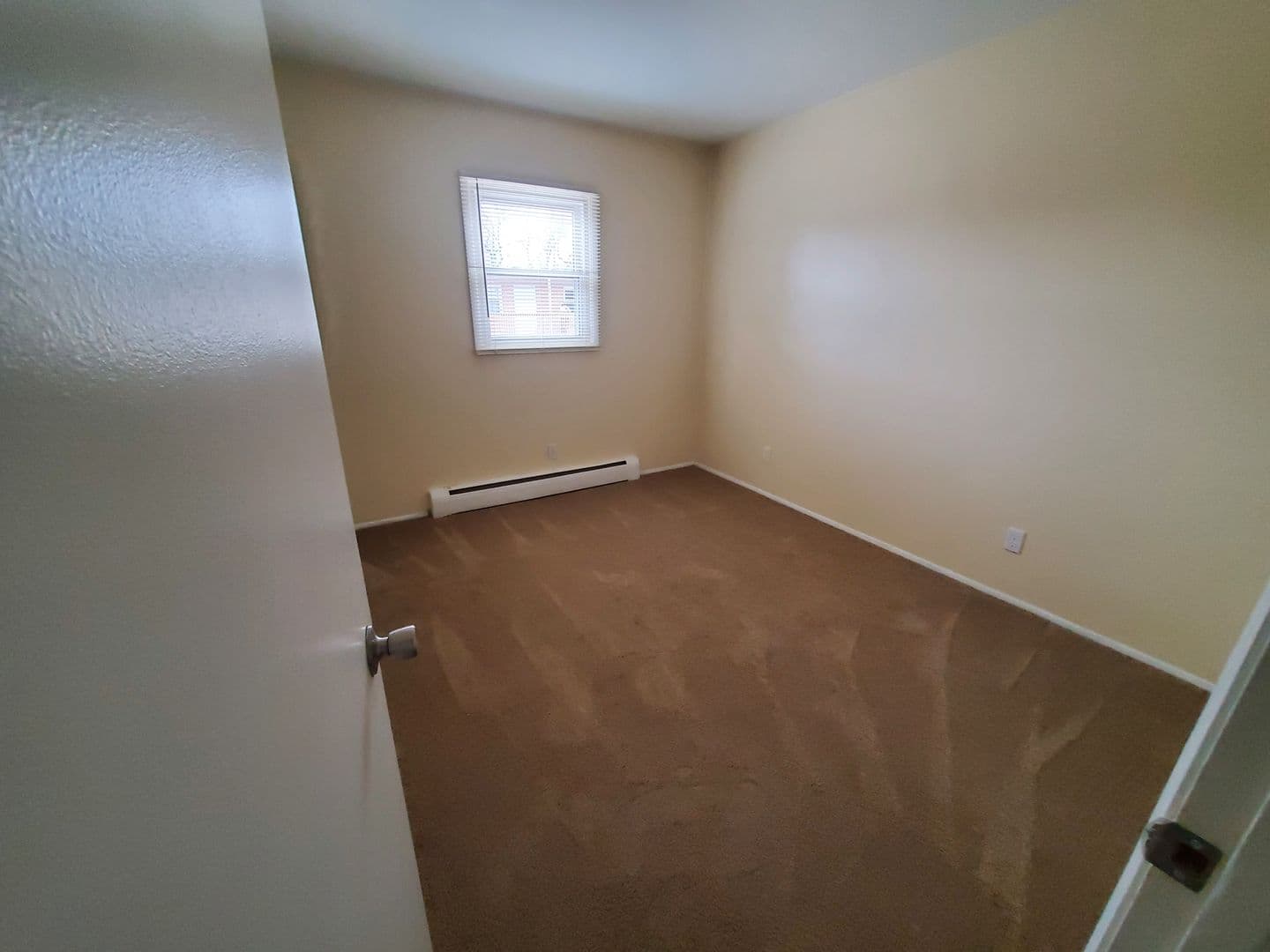 Rantoul Apartment: 300-320 North Drive