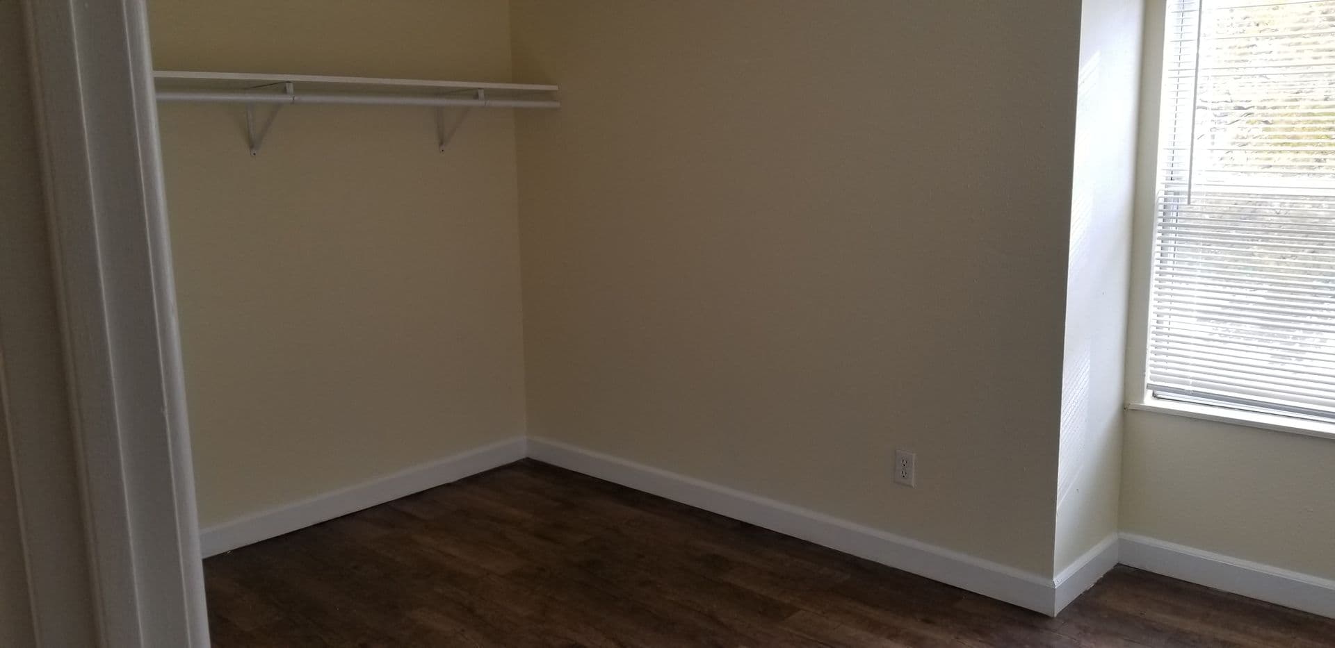 Rantoul Apartment: 1505 Hobson Drive