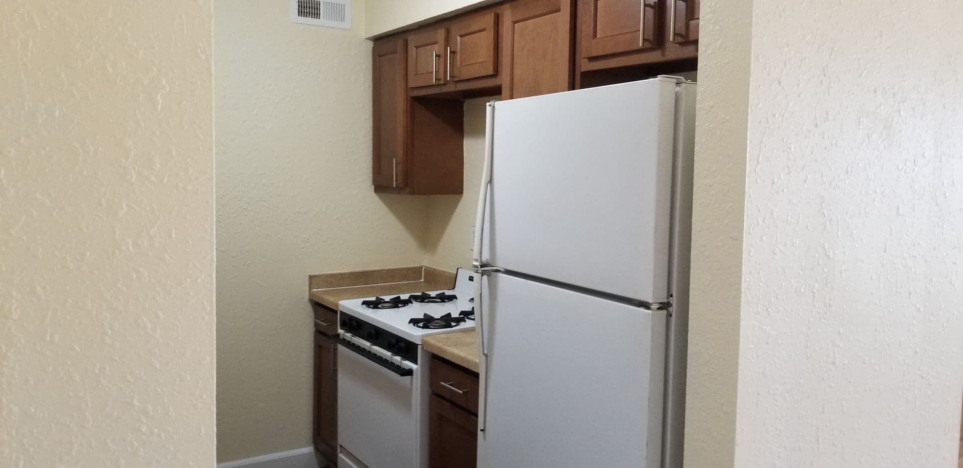 Rantoul Apartment: 1505 Hobson Drive