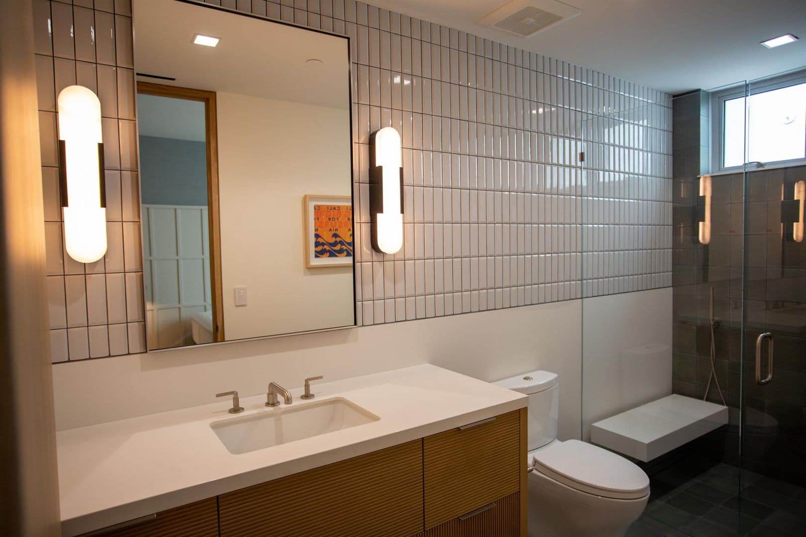 Newport Beach Apartment: 110 22nd St