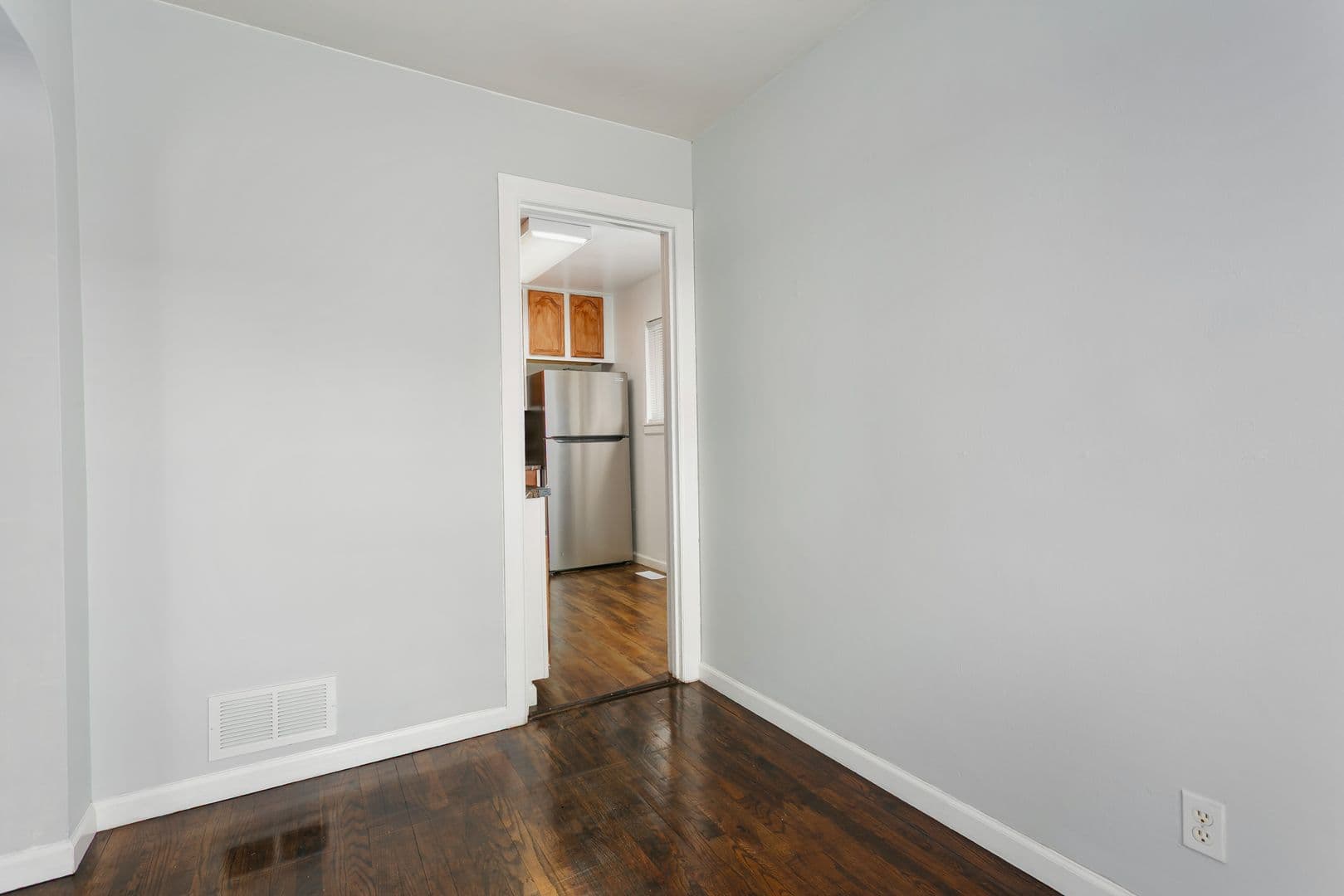 Lakewood House: 9640 Bridgeport Way SW