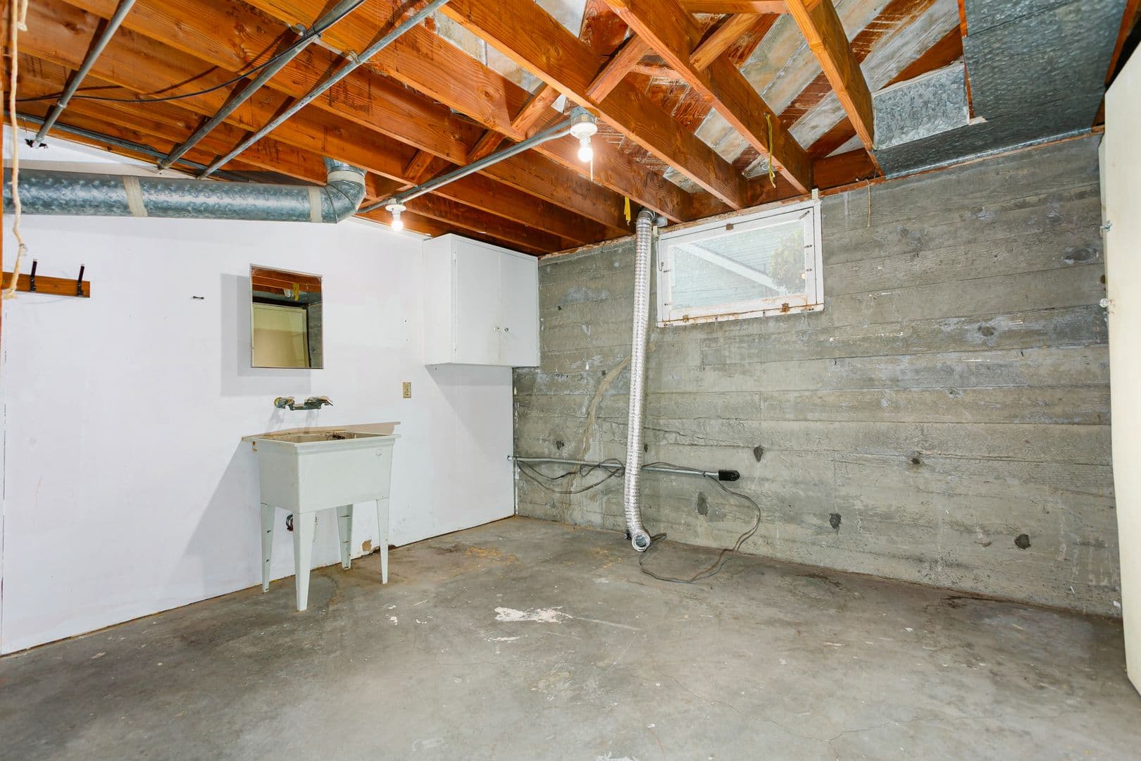 Tacoma House: 3905 N 16th St