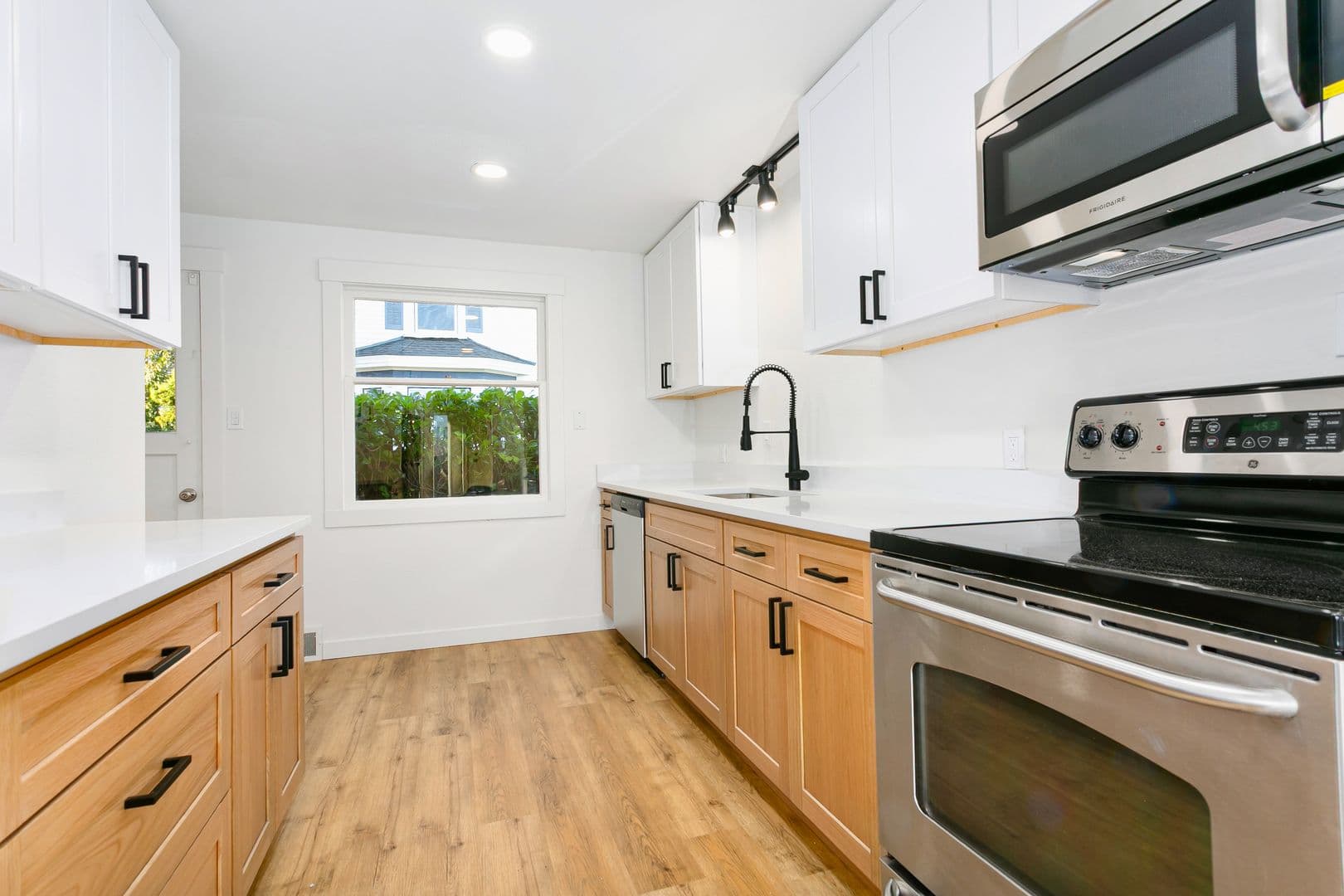 Tacoma House: 3905 N 16th St
