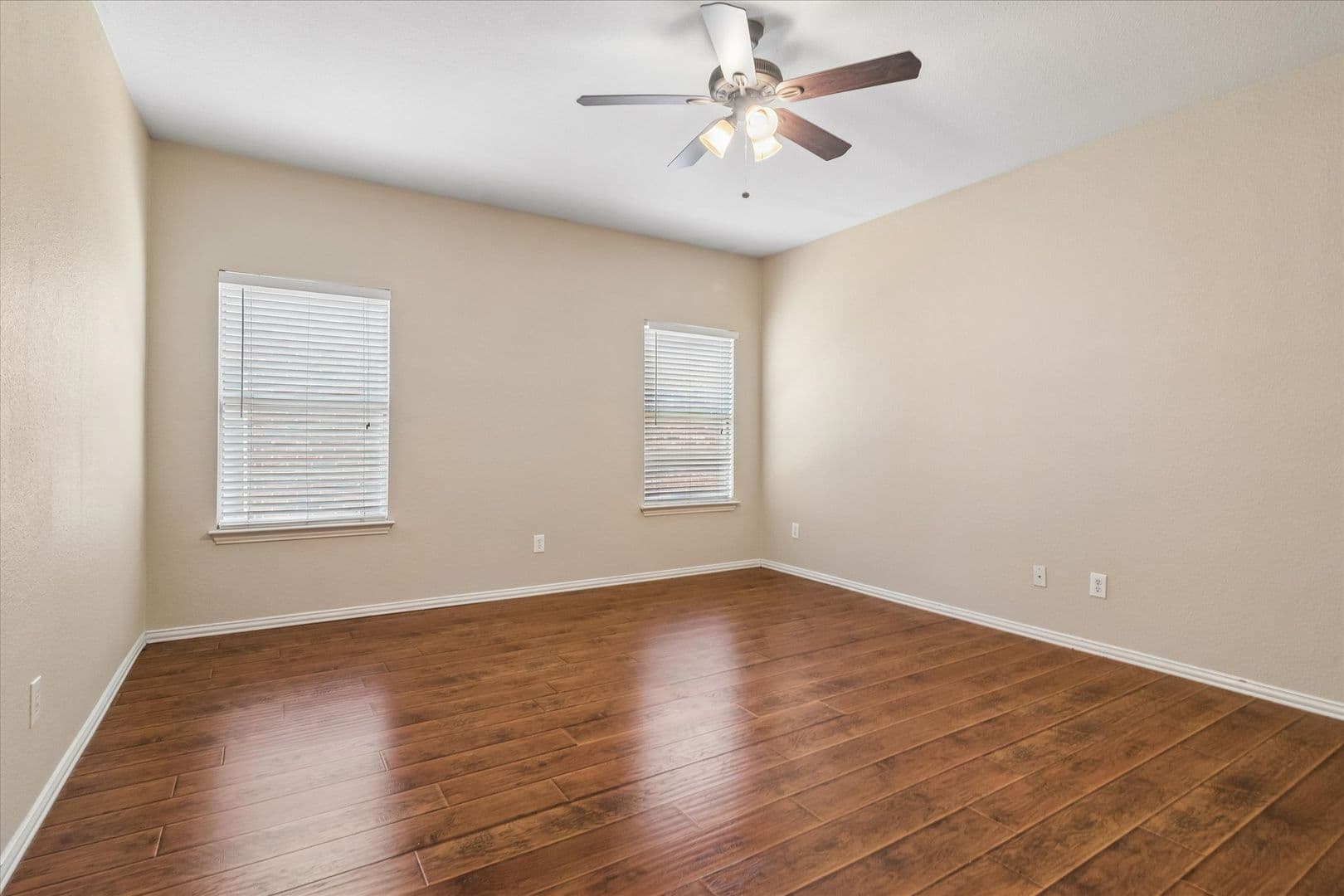 FRISCO House: 11637 SNYDER DRIVE
