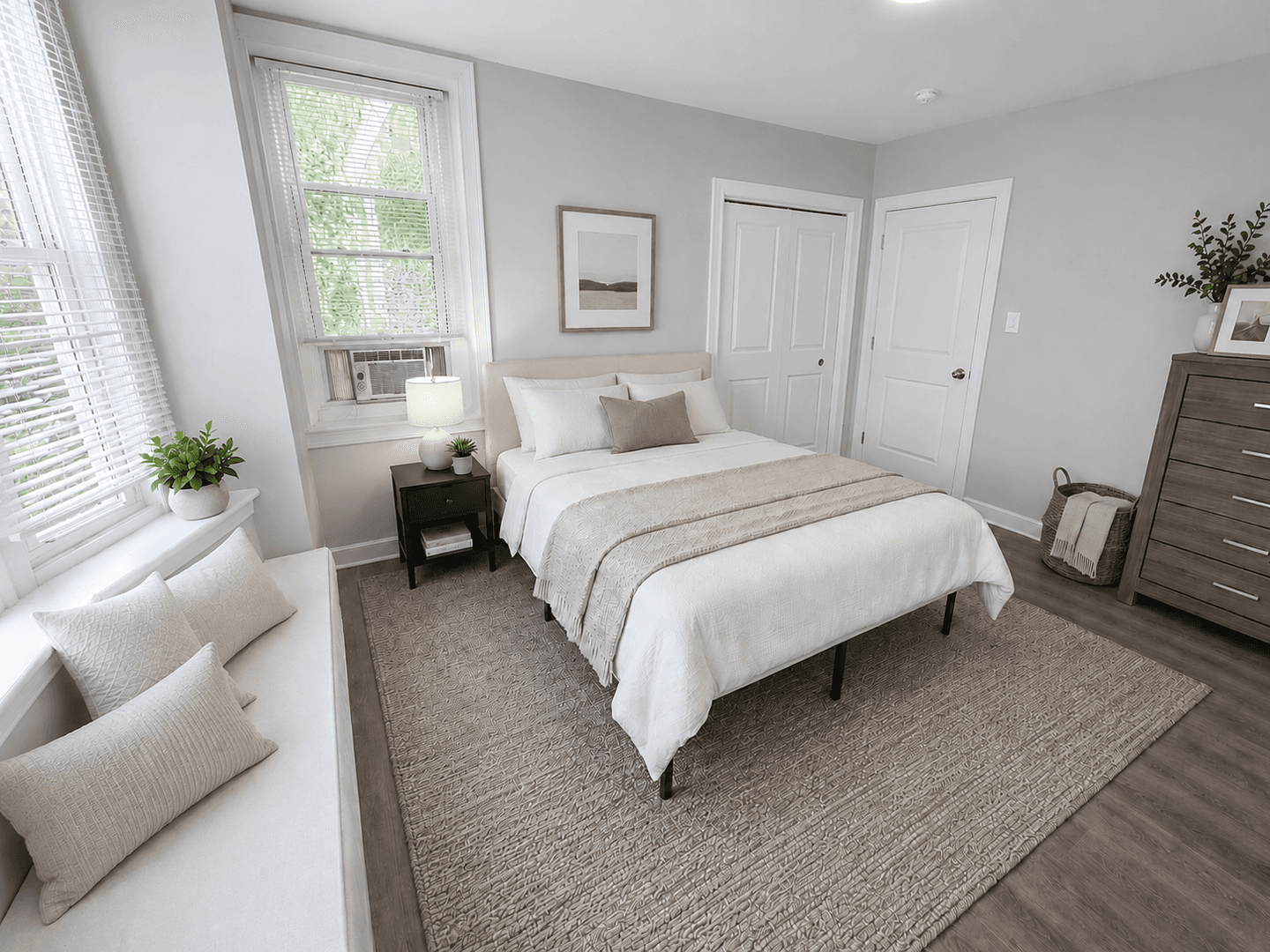 Philadelphia Apartment: 706 E Chelten Ave