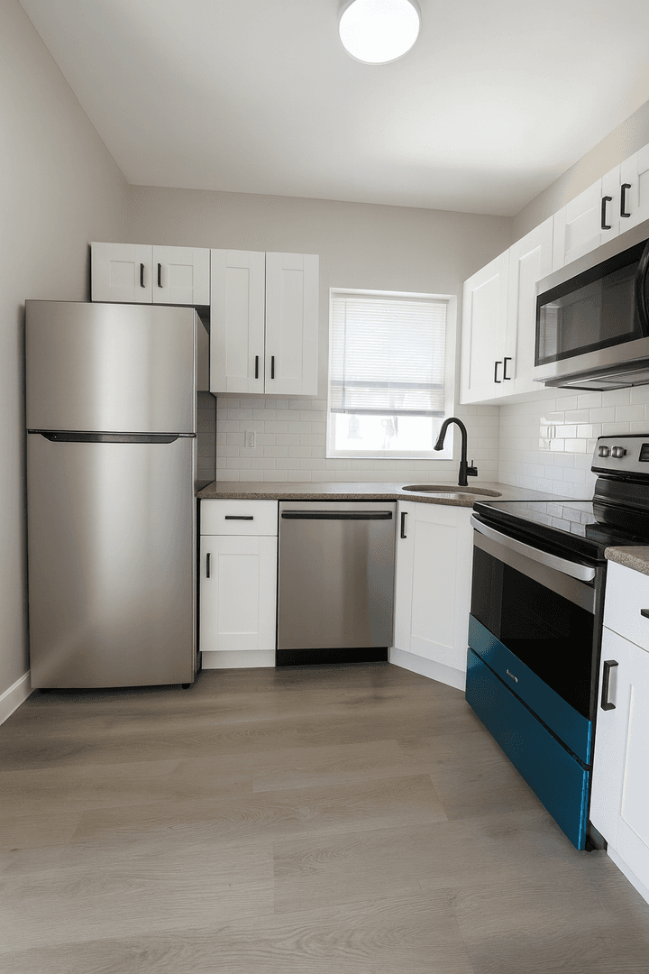 Philadelphia Apartment: 706 E Chelten Ave