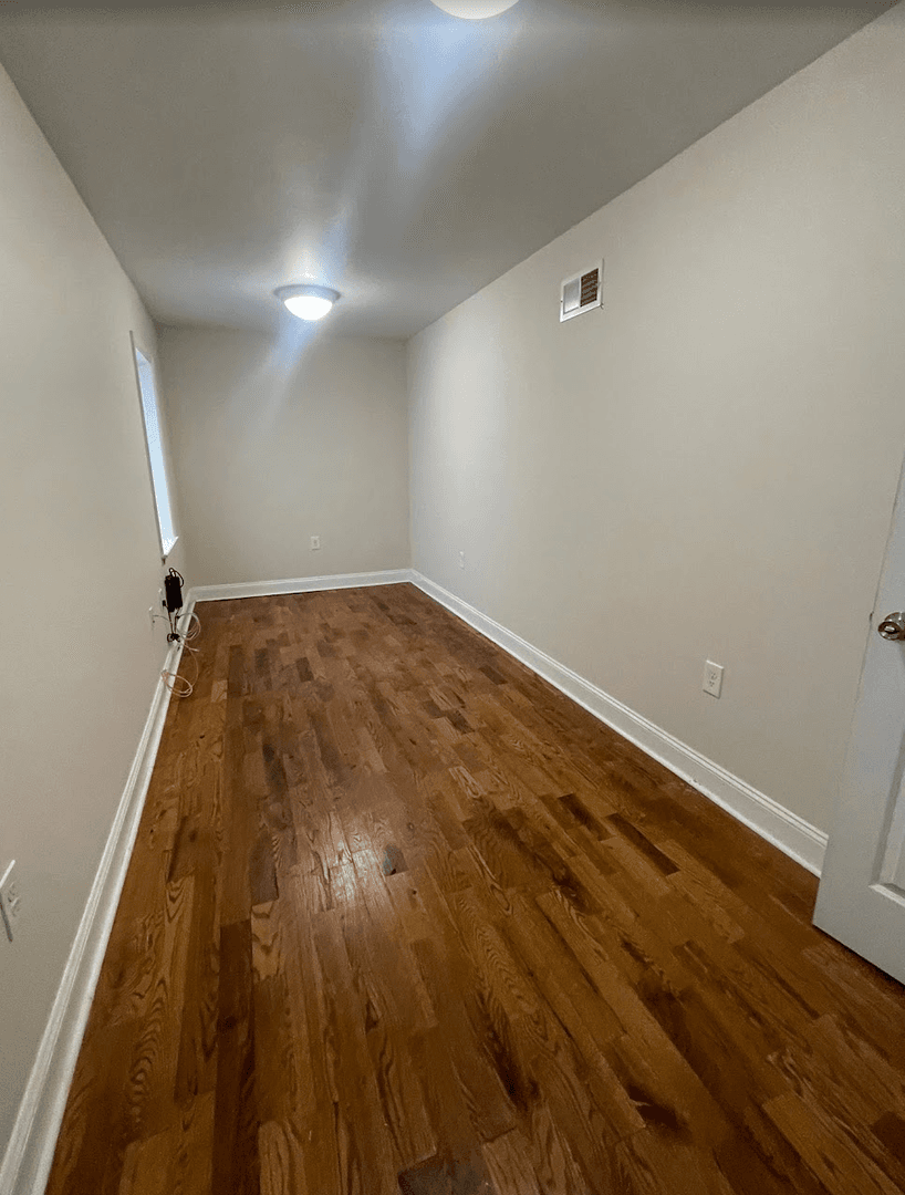 Philadelphia House: 1802 W Master St