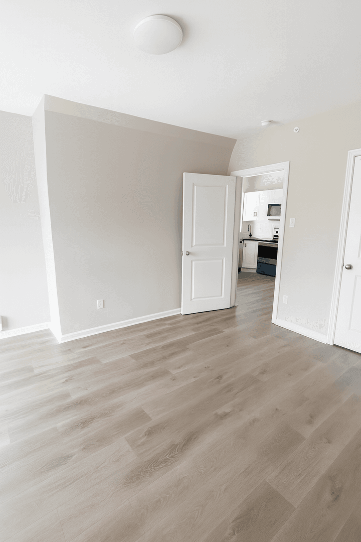 Philadelphia Apartment: 706 E Chelten Ave