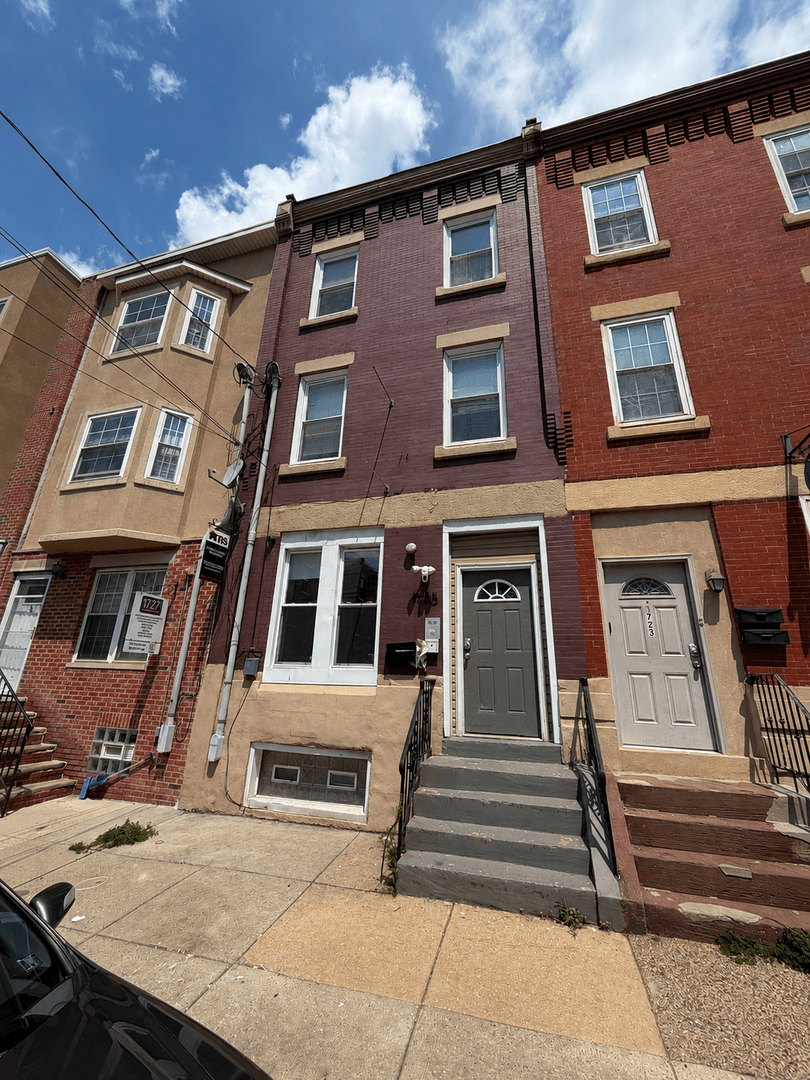 Philadelphia Apartment: 1725 W. Berks Street