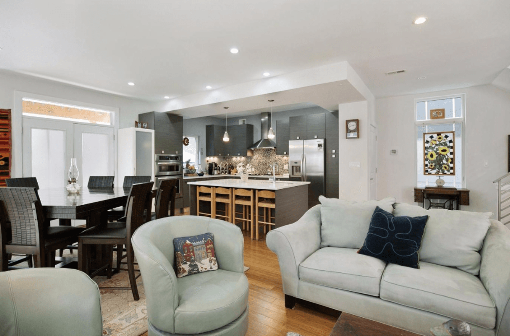 Philadelphia House: 860 N. Leithgow Street