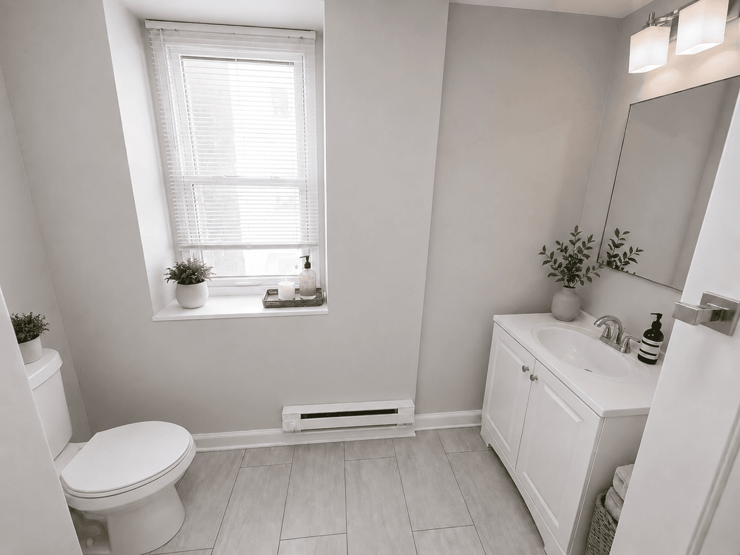 Philadelphia Apartment: 706 E Chelten Ave