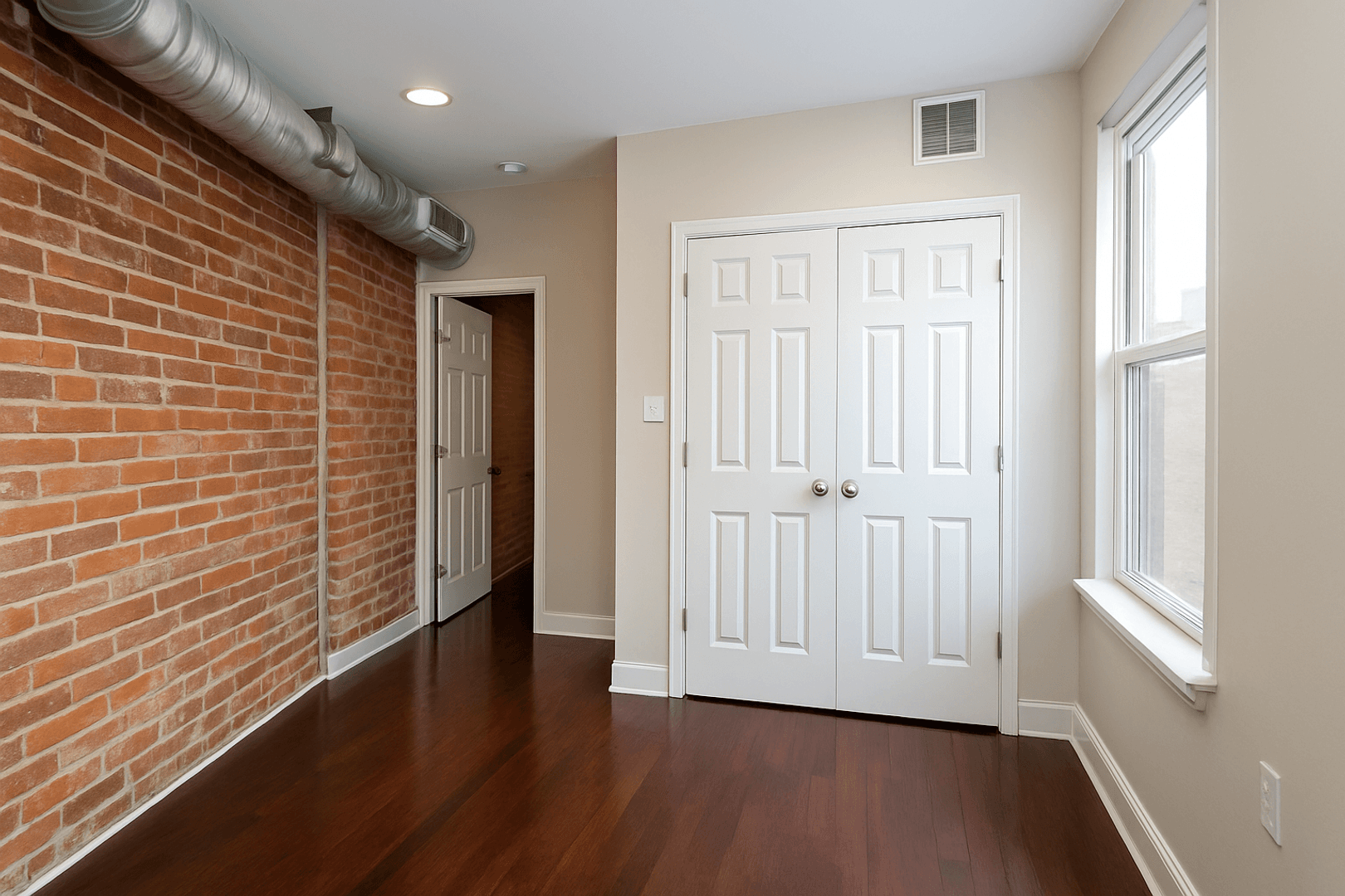 Philadelphia Apartment: 1511 Mifflin Street