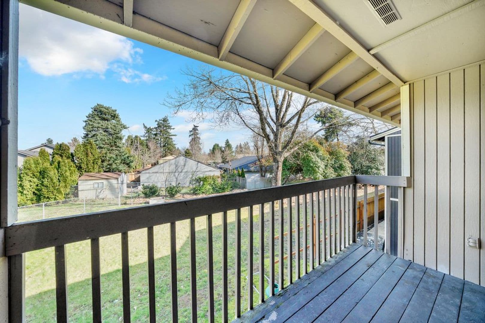 Wilsonville Apartment: 10305 SW Wilsonville Rd.