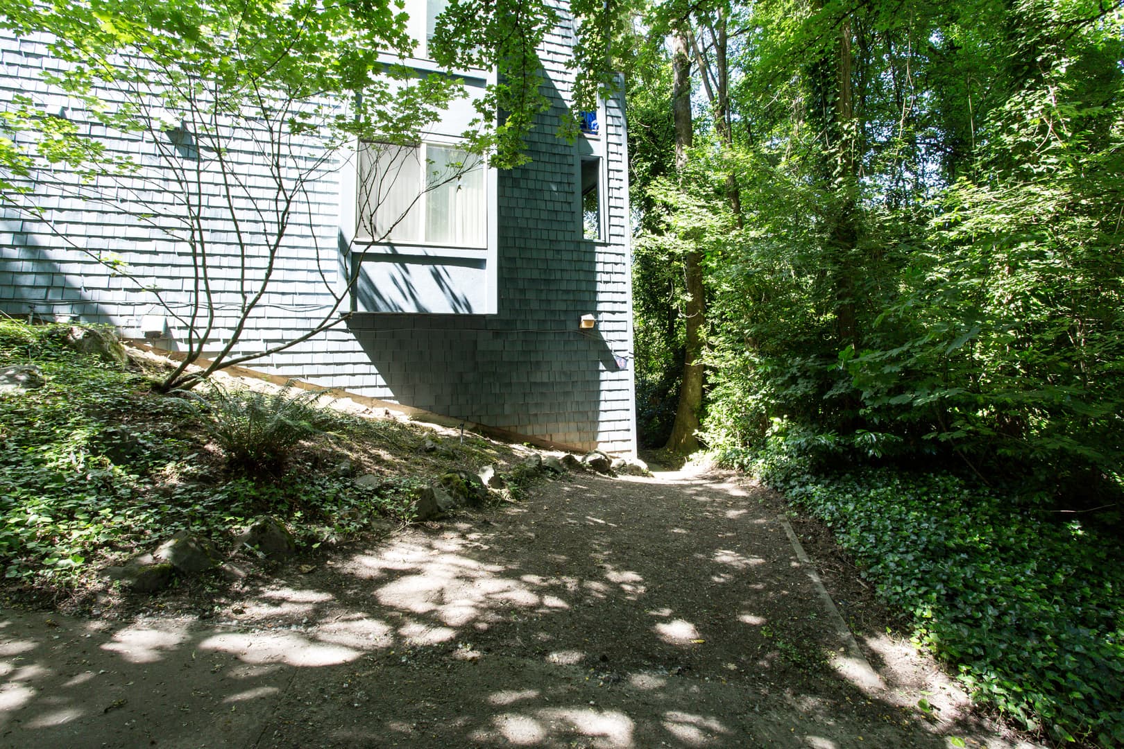 Portland Apartment: 3030-3032 SW 4th Ave