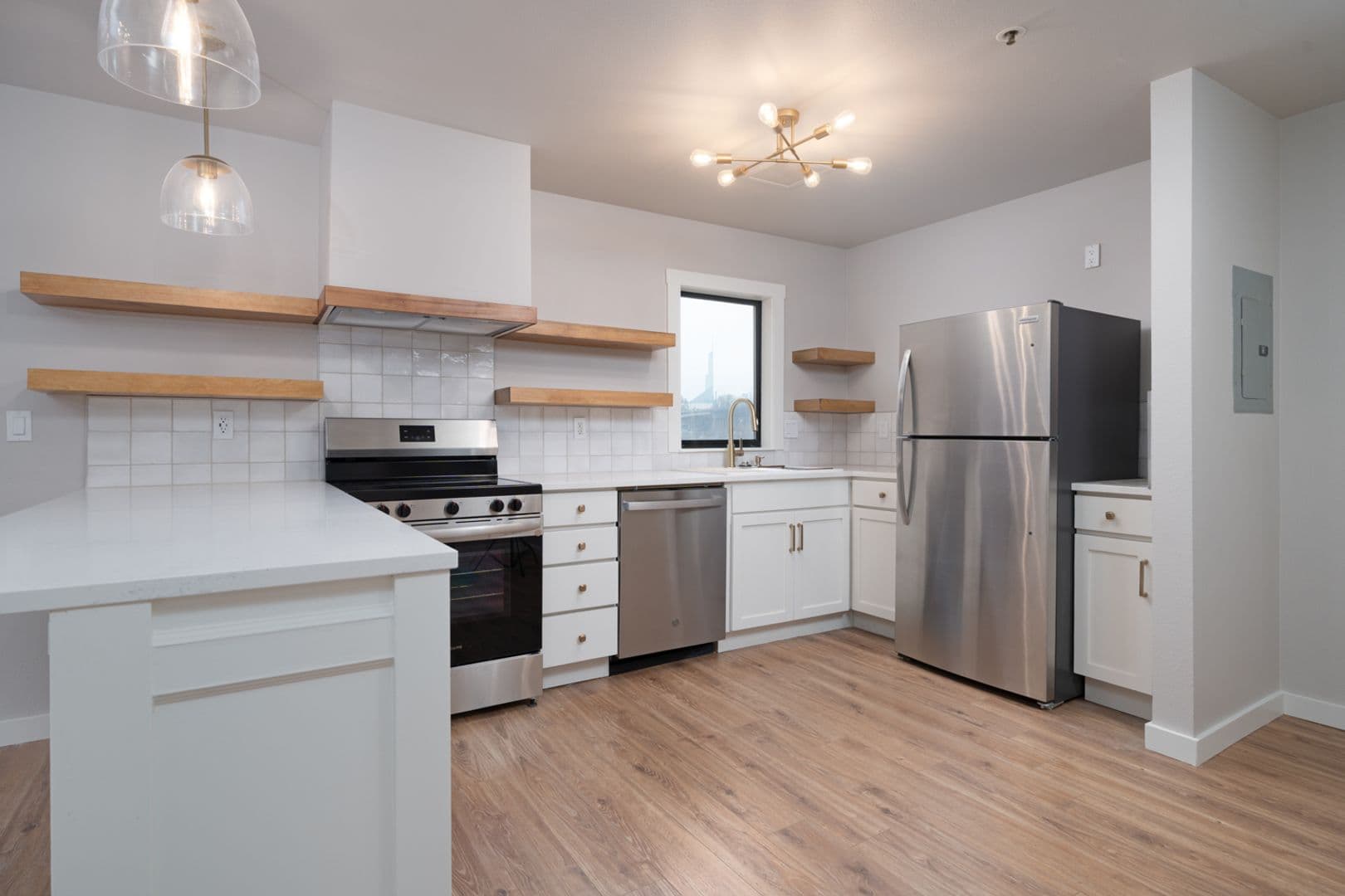 Portland Condo: 720 NW Naito Pkwy