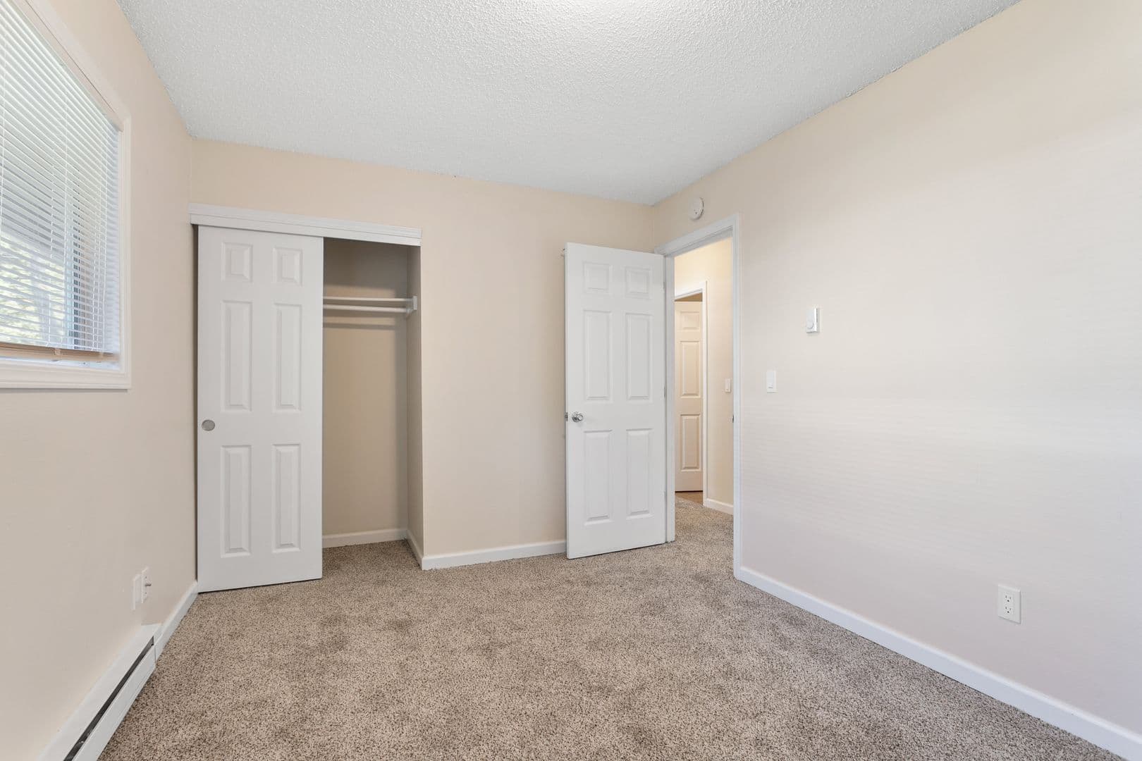 Portland Apartment: 16520 NE Glisan St