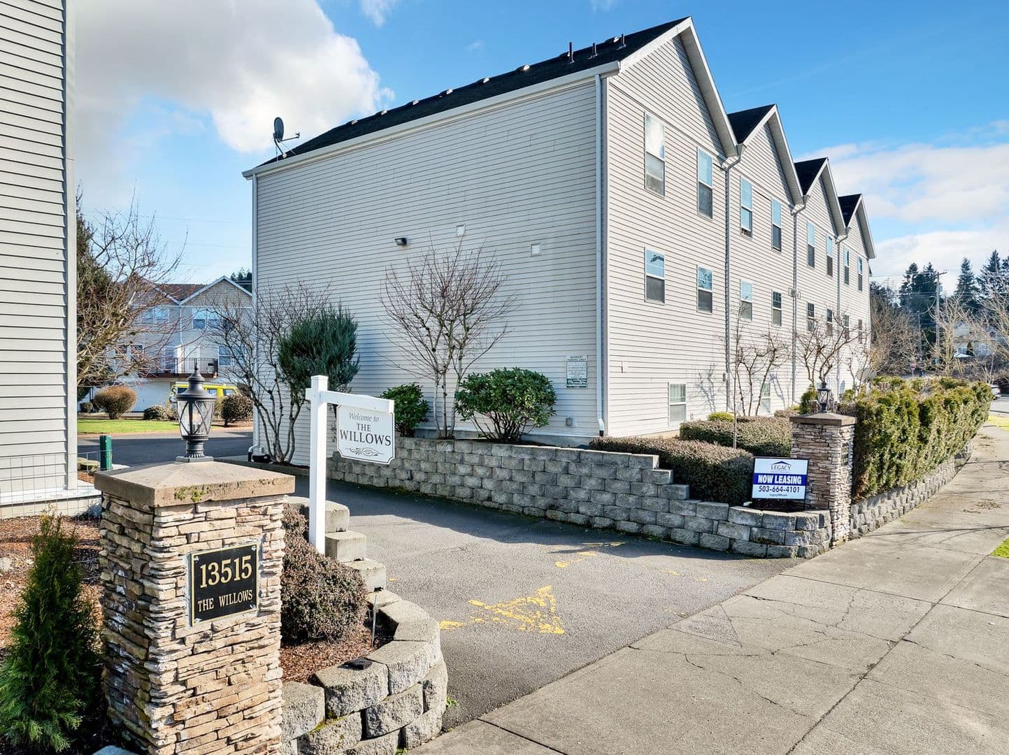 Portland Apartment: 13515 SE Holgate Blvd