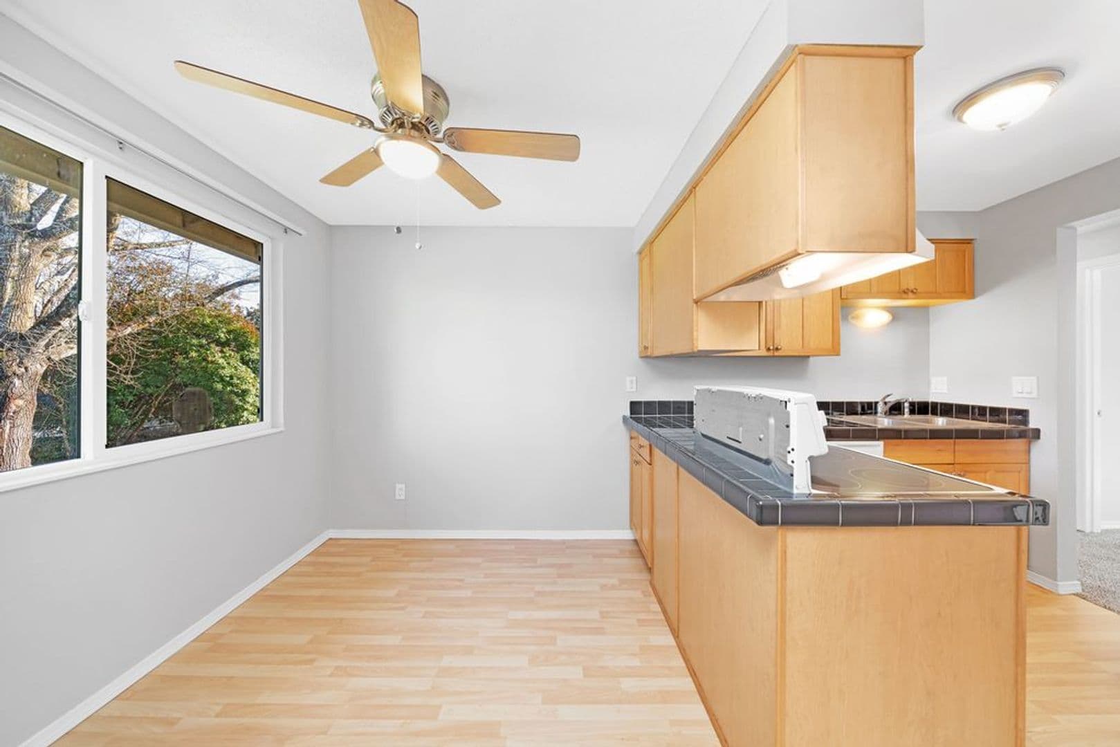 Wilsonville Apartment: 10305 SW Wilsonville Rd.