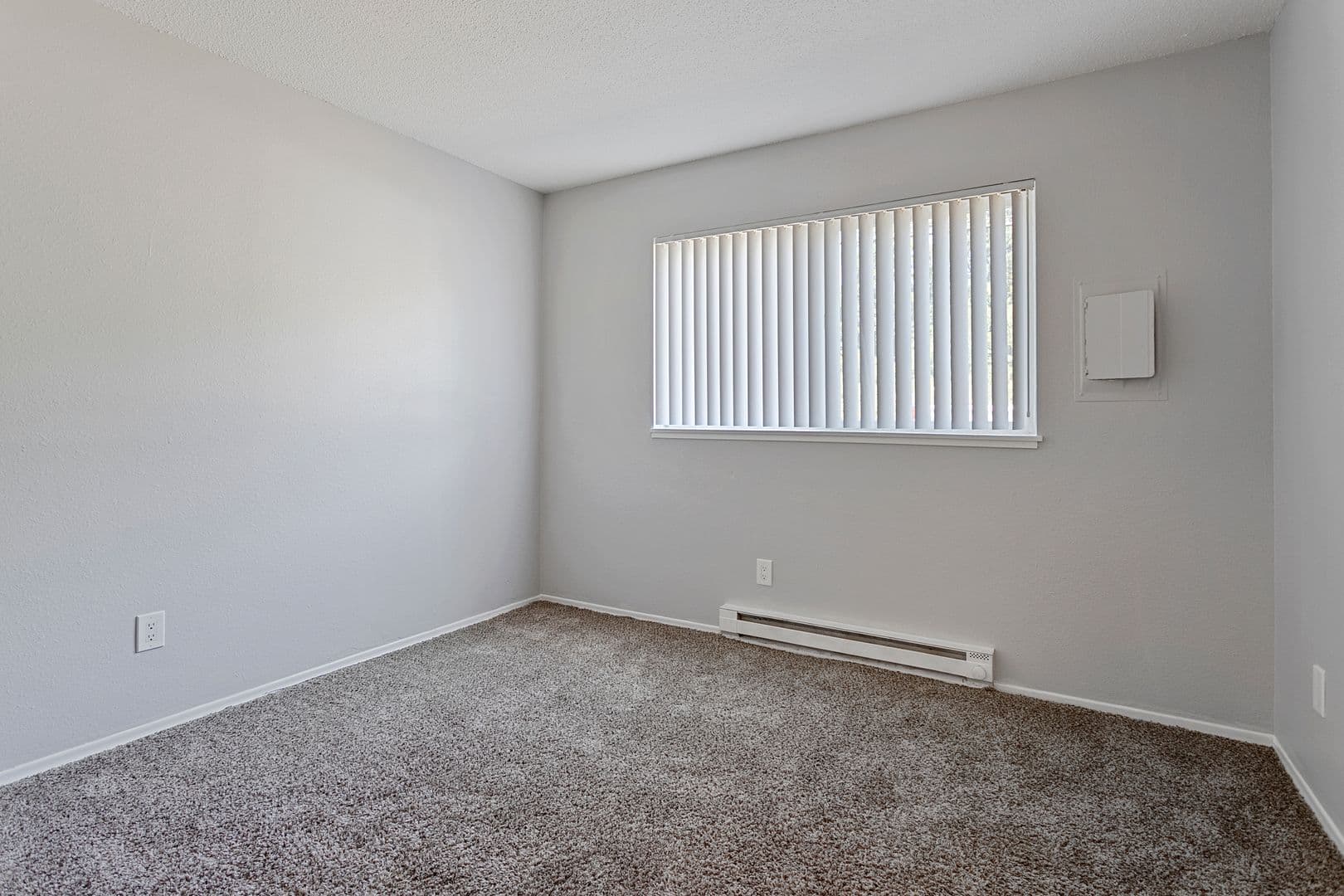 Portland Apartment: 10332 NE Oregon Street