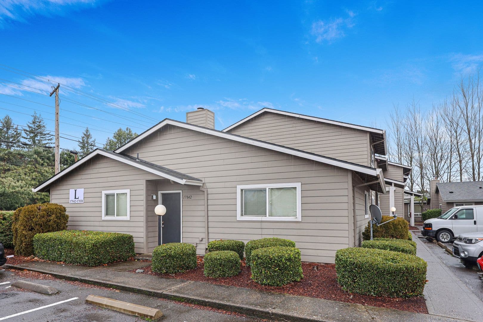 Portland Apartment: 17726 SE Division Street