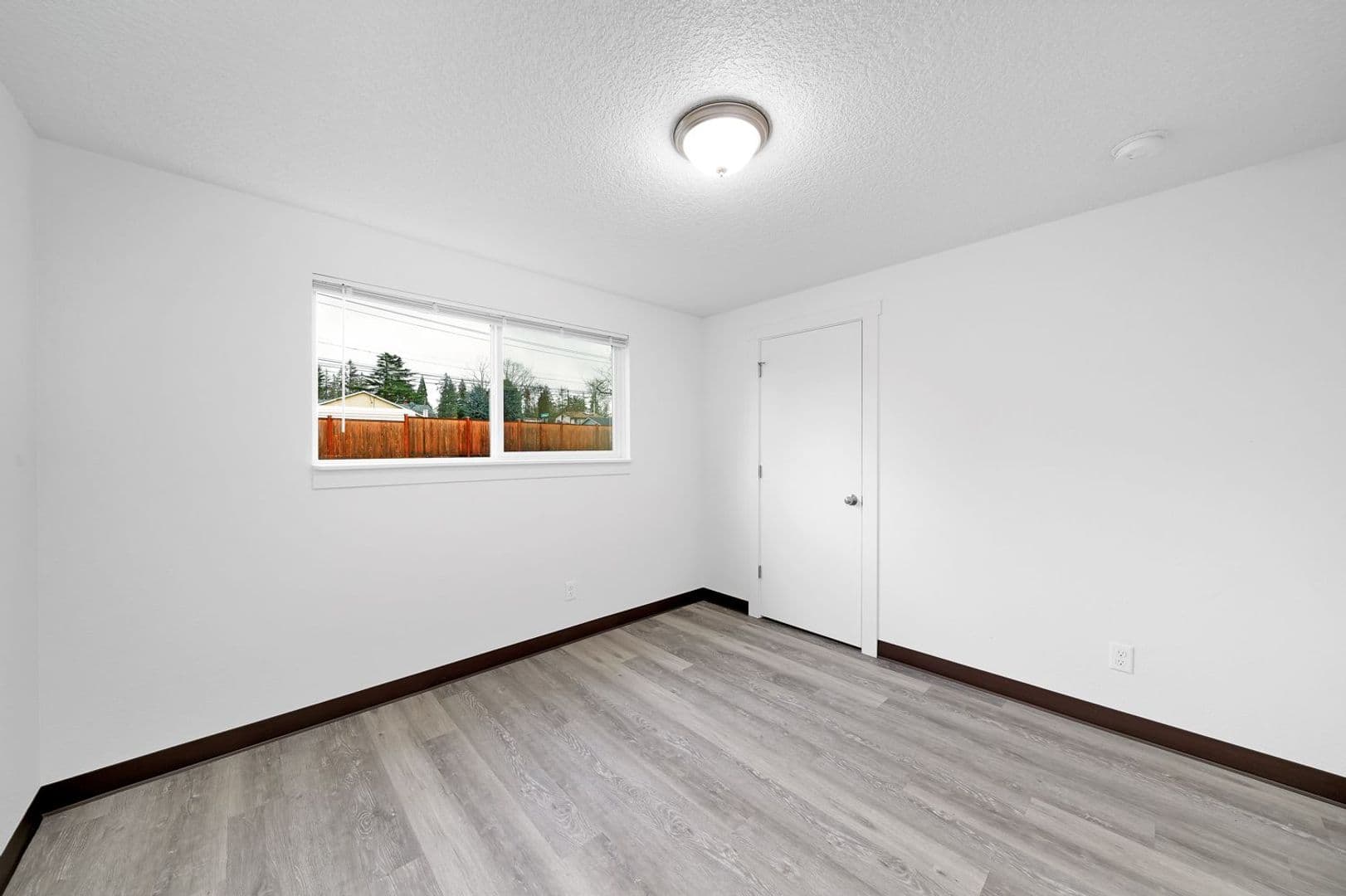 Milwaukie Apartment: 13455 SE Oatfield RD