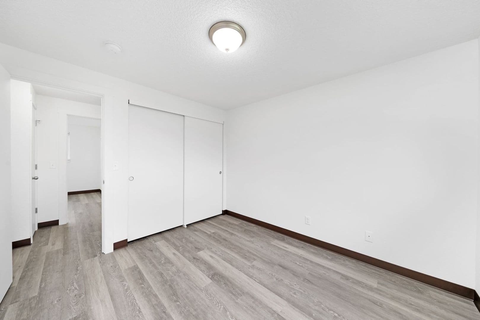 Milwaukie Apartment: 13455 SE Oatfield RD
