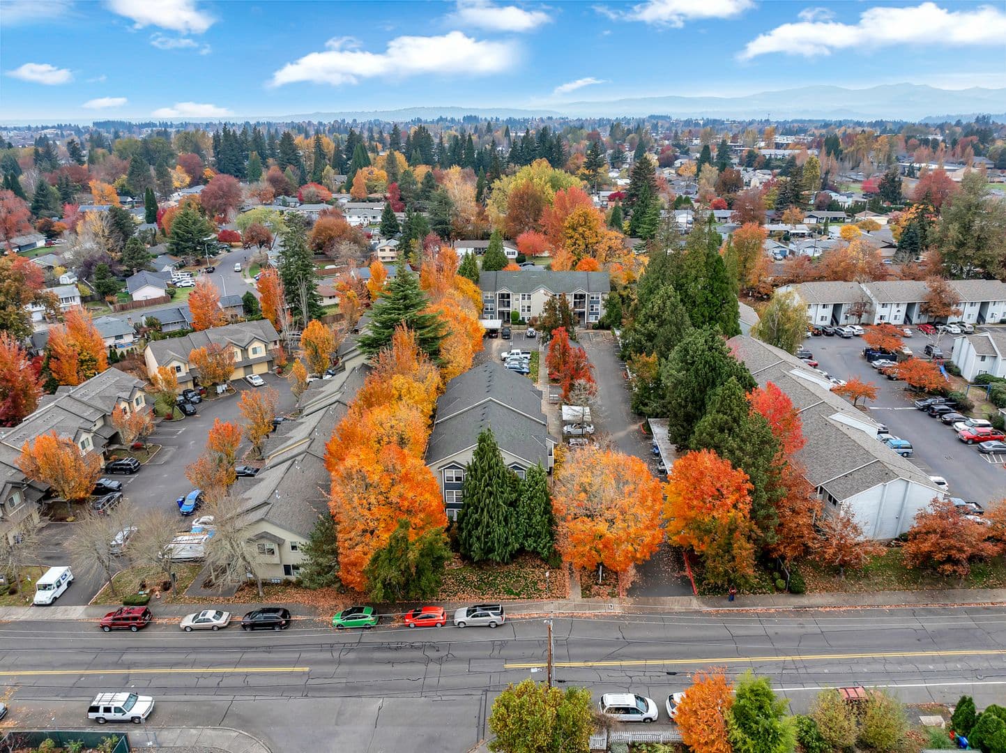 Gresham Apartment: 1519 SE Roberts Drive