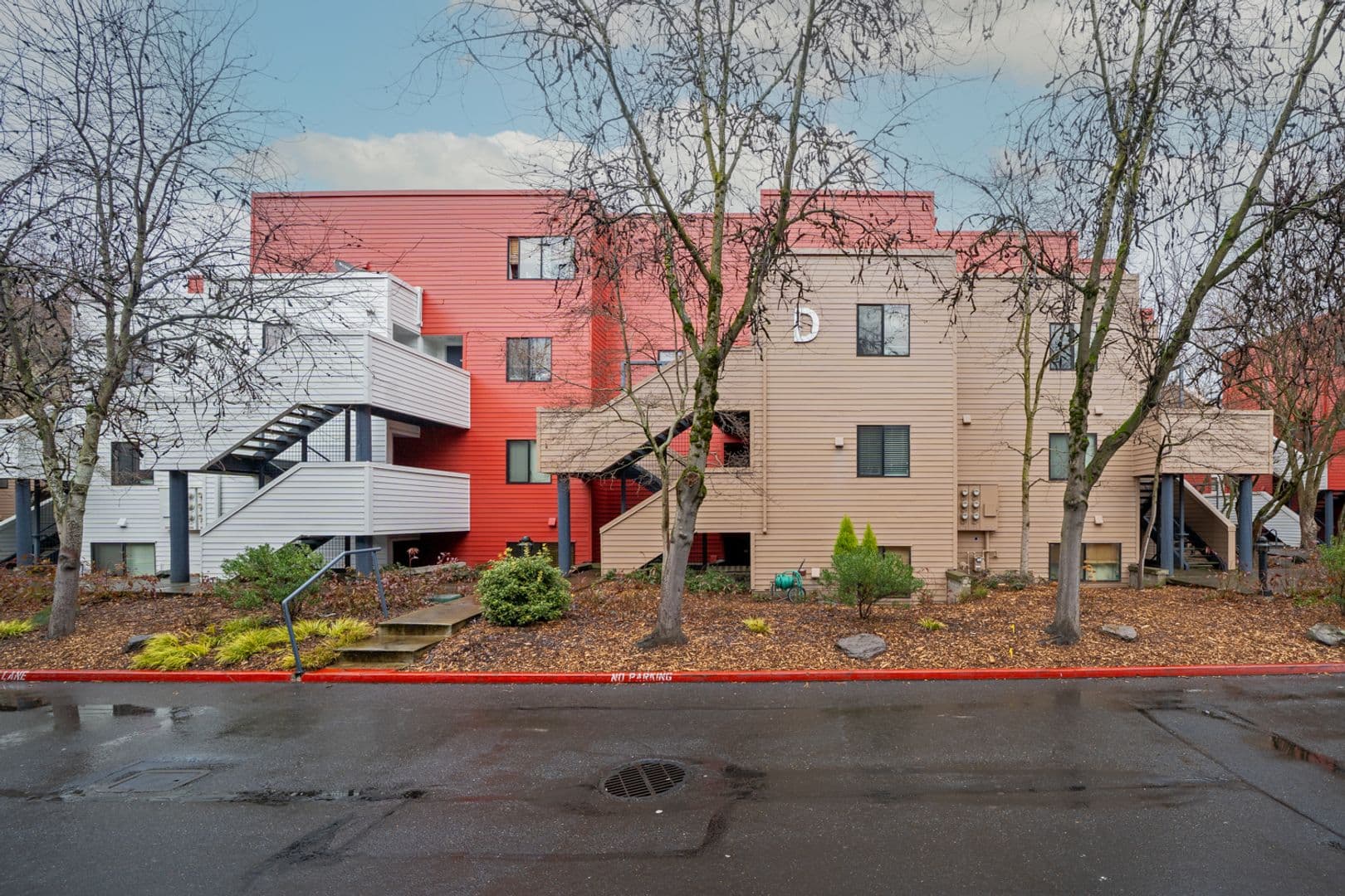 Portland Condo: 720 NW Naito Pkwy