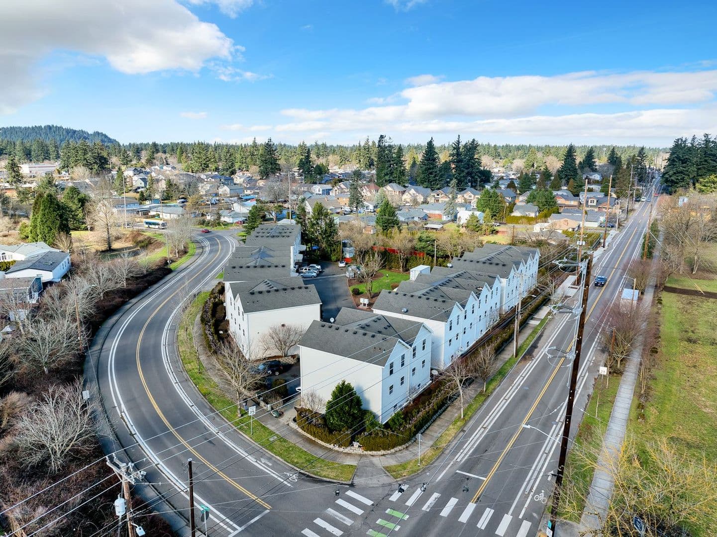 Portland Apartment: 13515 SE Holgate Blvd