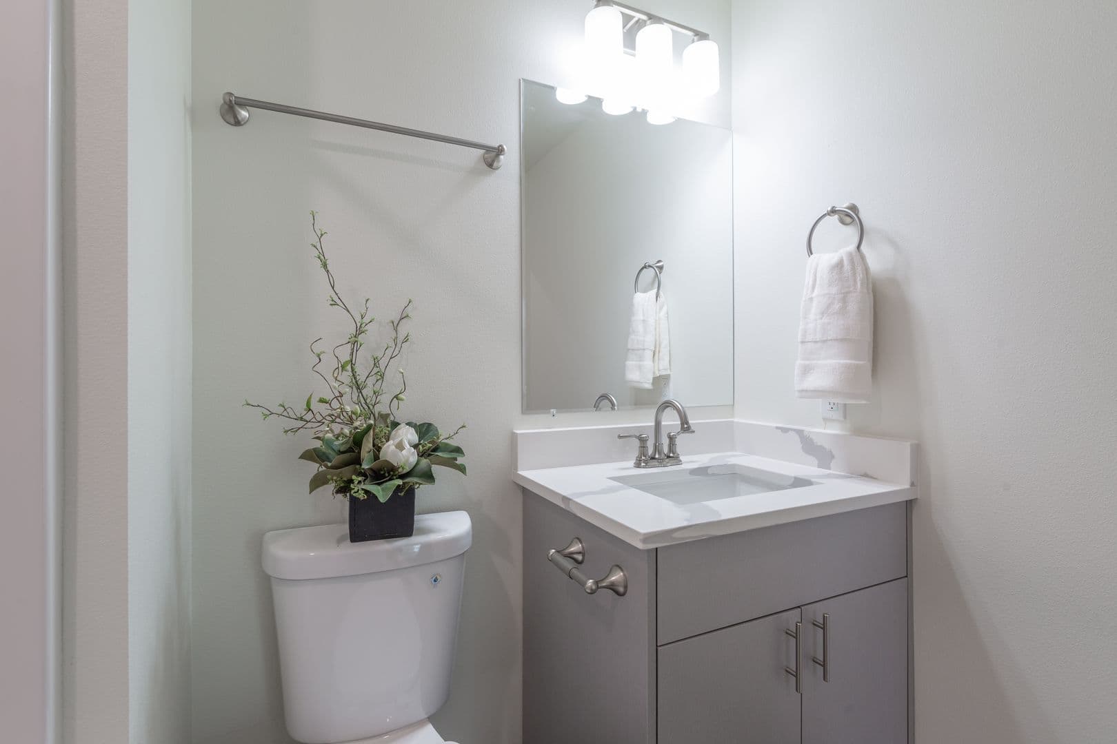 Vancouver Apartment: 8005 NE 13th Ave