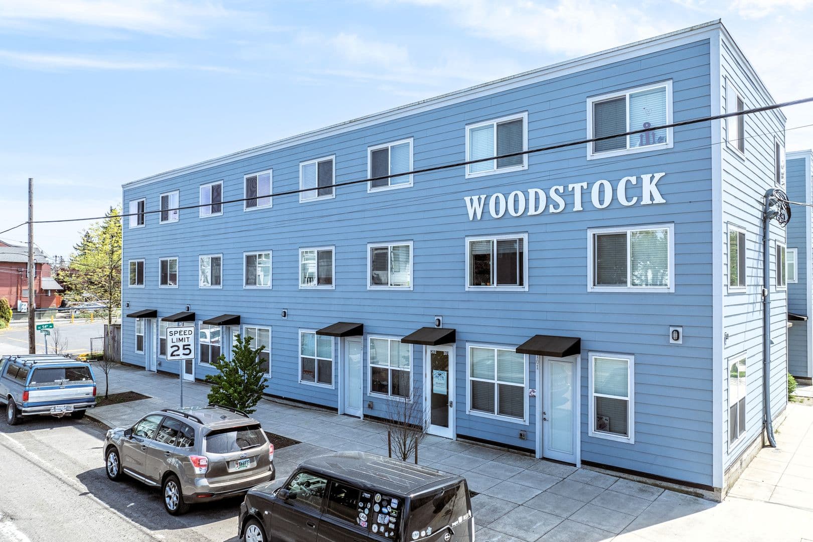Portland Apartment: 6006 SE 53rd Ave