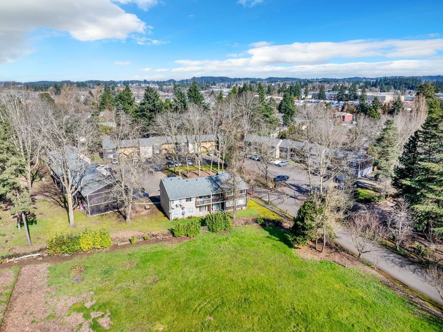 Wilsonville Apartment: 10305 SW Wilsonville Rd.
