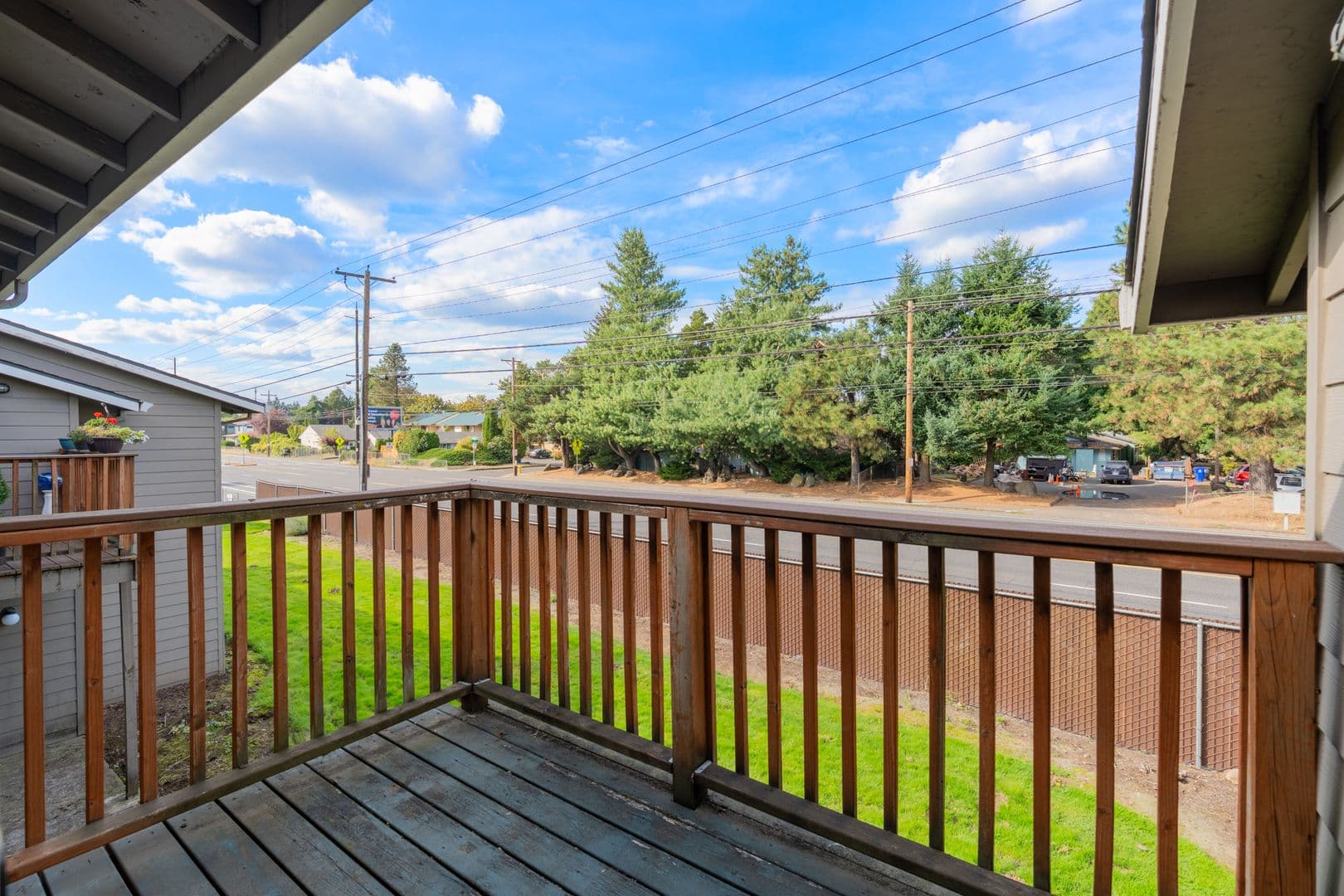 Portland Apartment: 17726 SE Division Street
