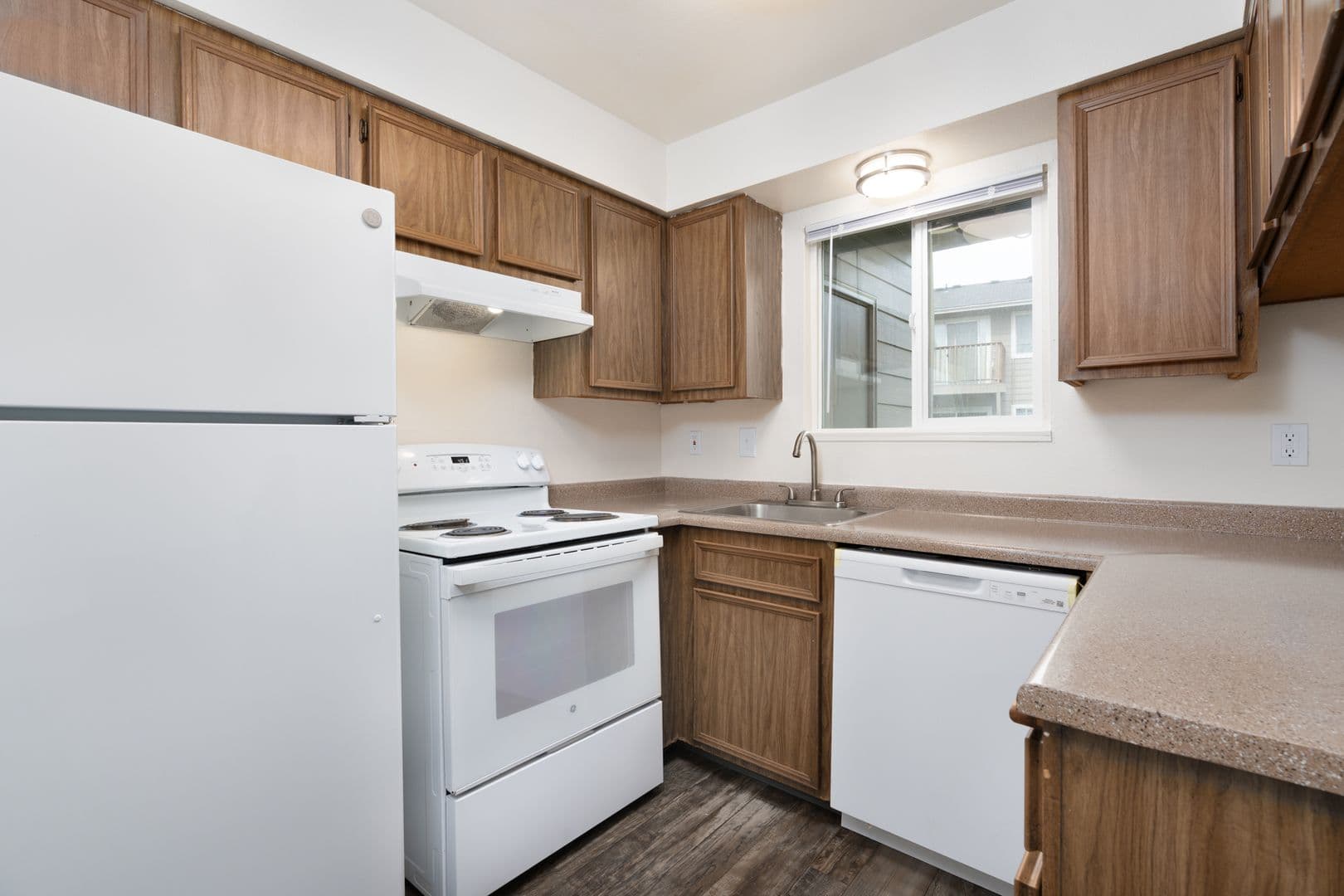 Portland Apartment: 17726 SE Division Street