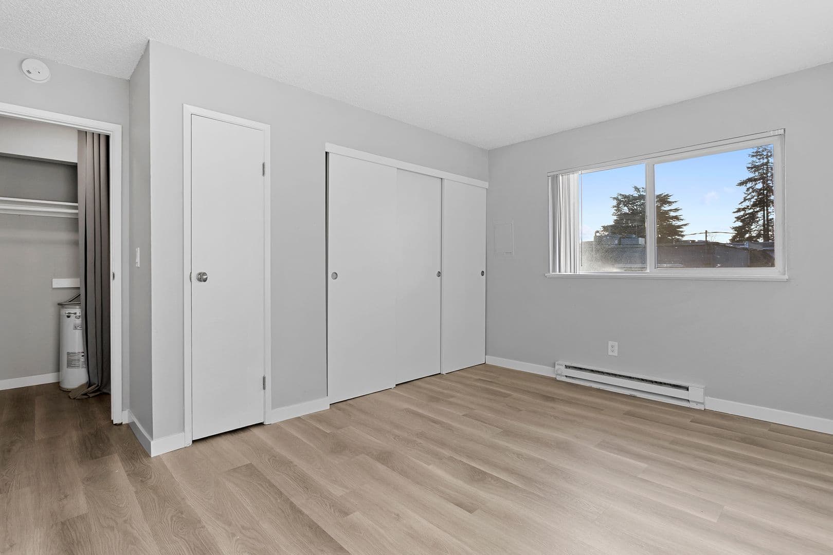 Portland Apartment: 10332 NE Oregon Street