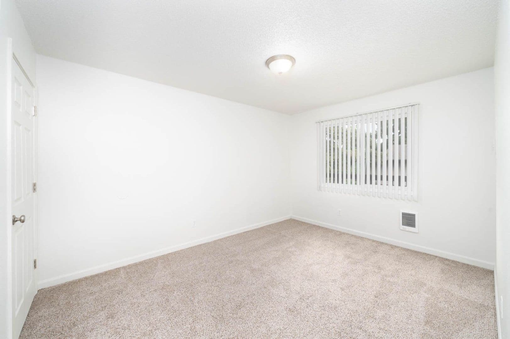 Gresham Apartment: 1205 E. Powell Blvd
