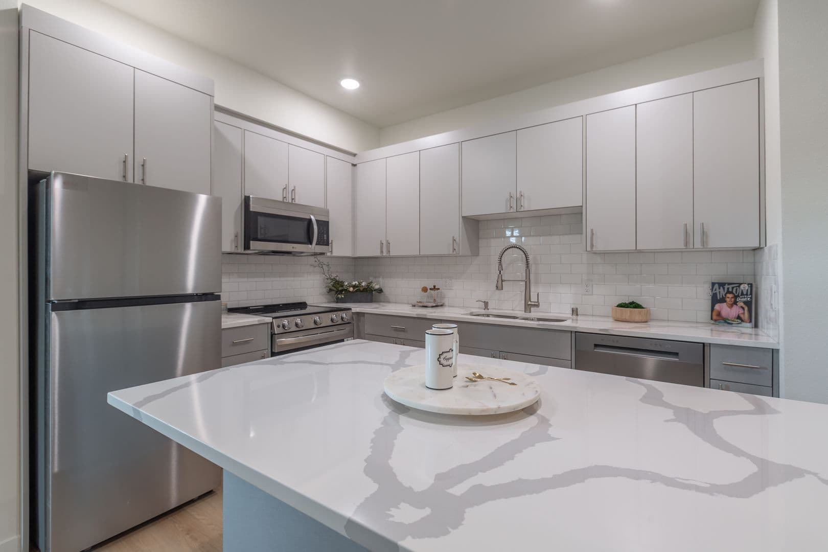 Vancouver Apartment: 8005 NE 13th Ave