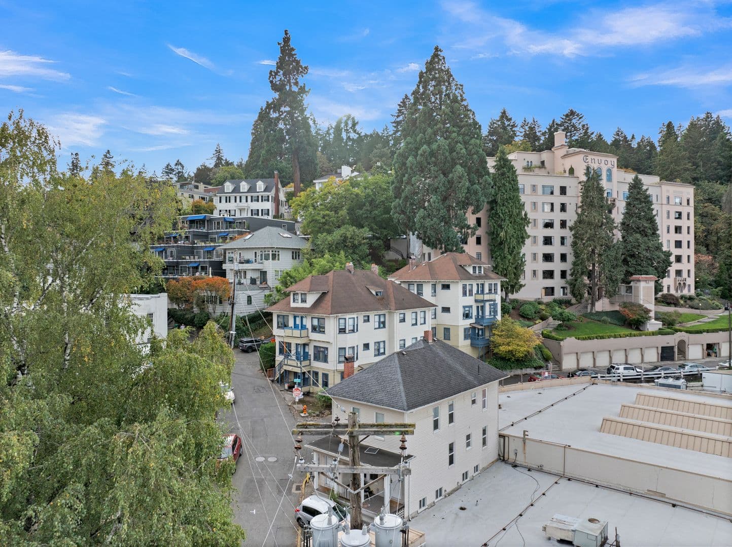 Portland Apartment: 2318 SW Osage Street