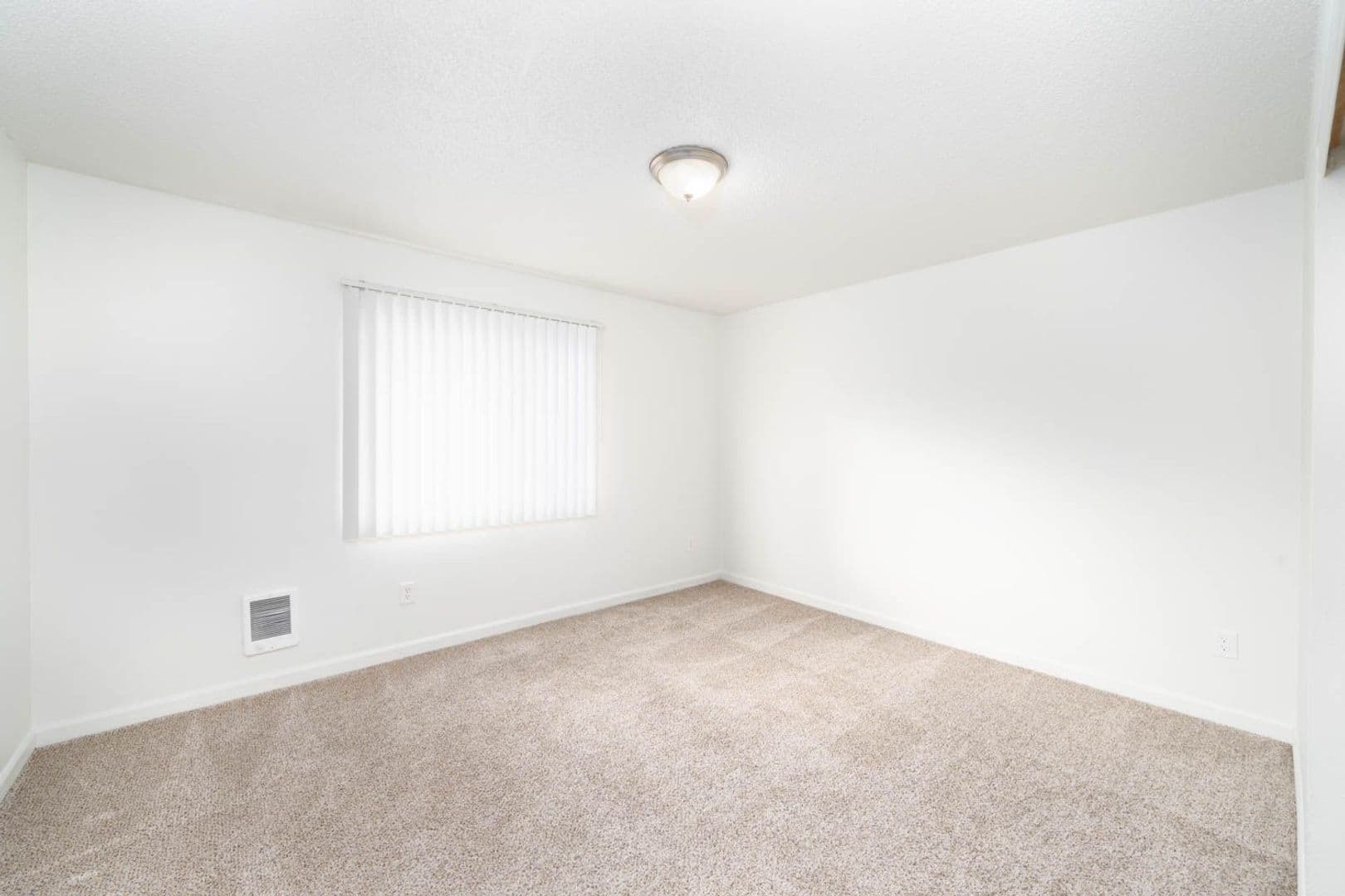 Gresham Apartment: 1205 E. Powell Blvd
