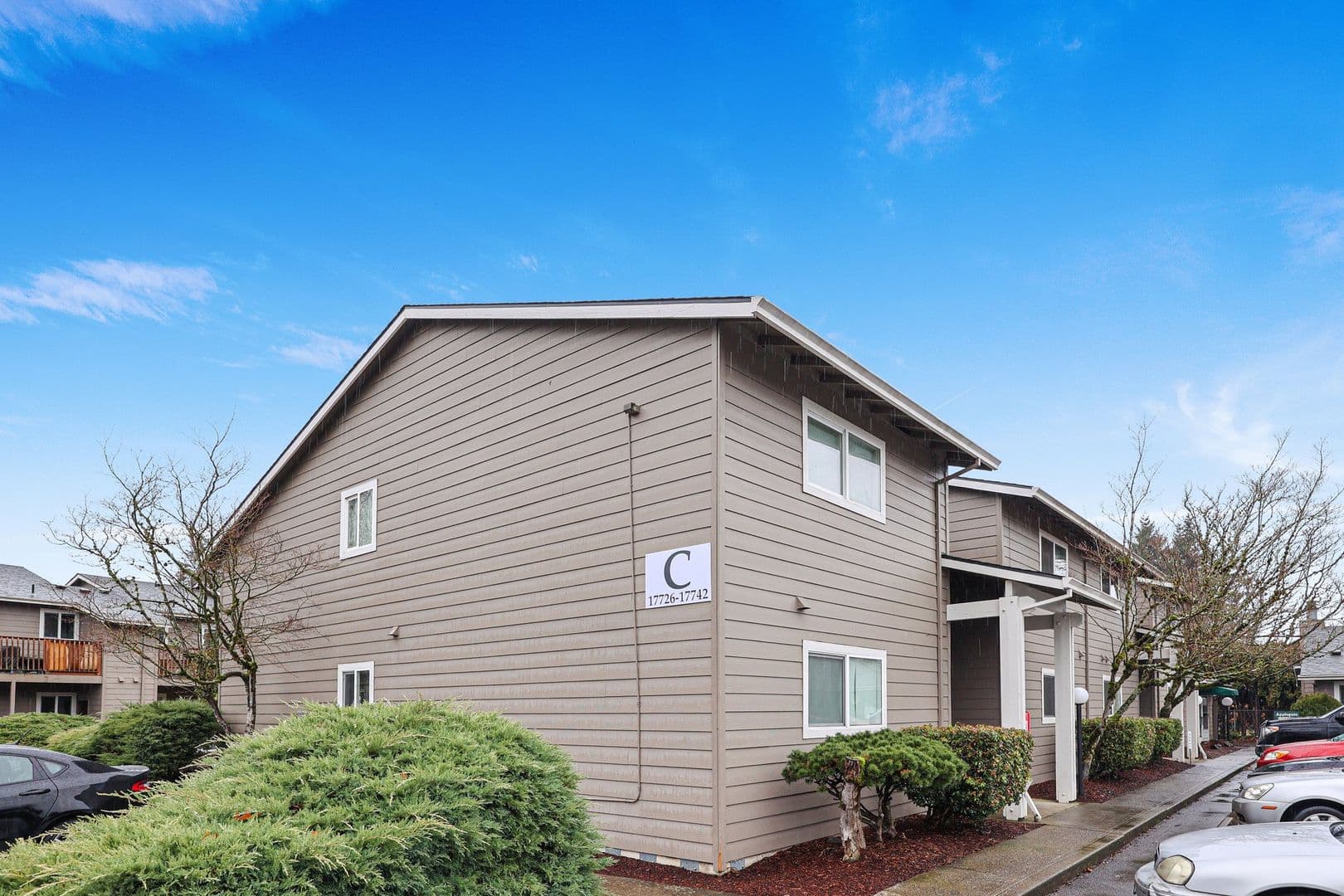 Portland Apartment: 17726 SE Division Street