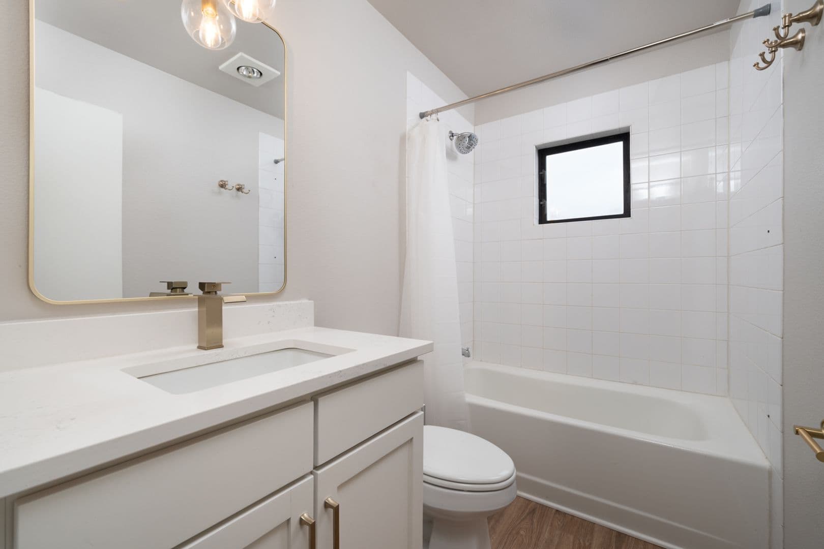 Portland Condo: 720 NW Naito Pkwy