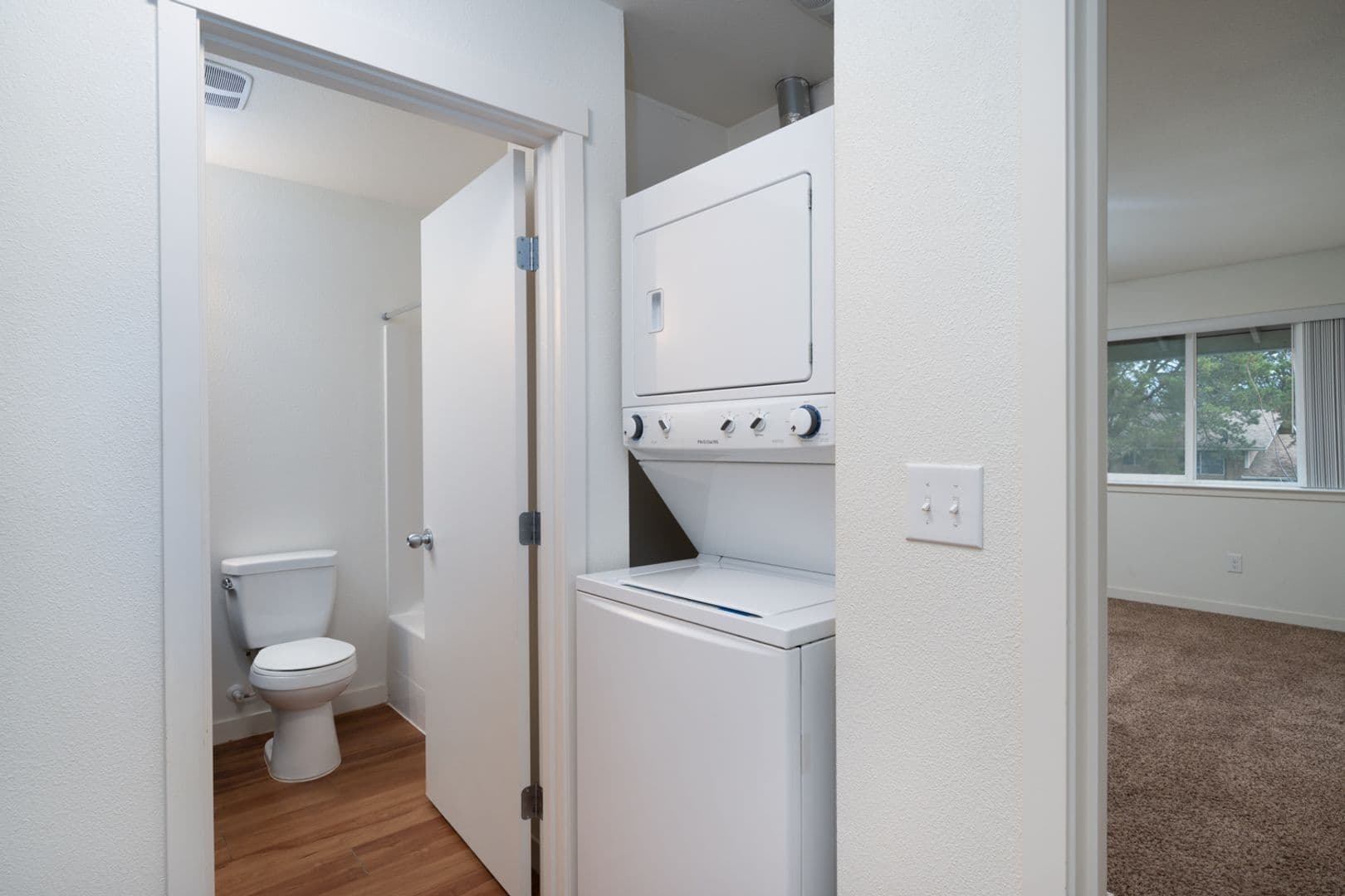 Vancouver Apartment: 5750 NE 34th Street