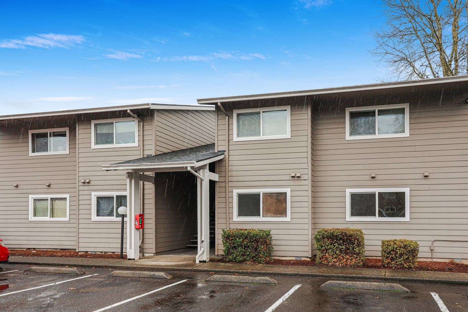 Portland Apartment: 17726 SE Division Street