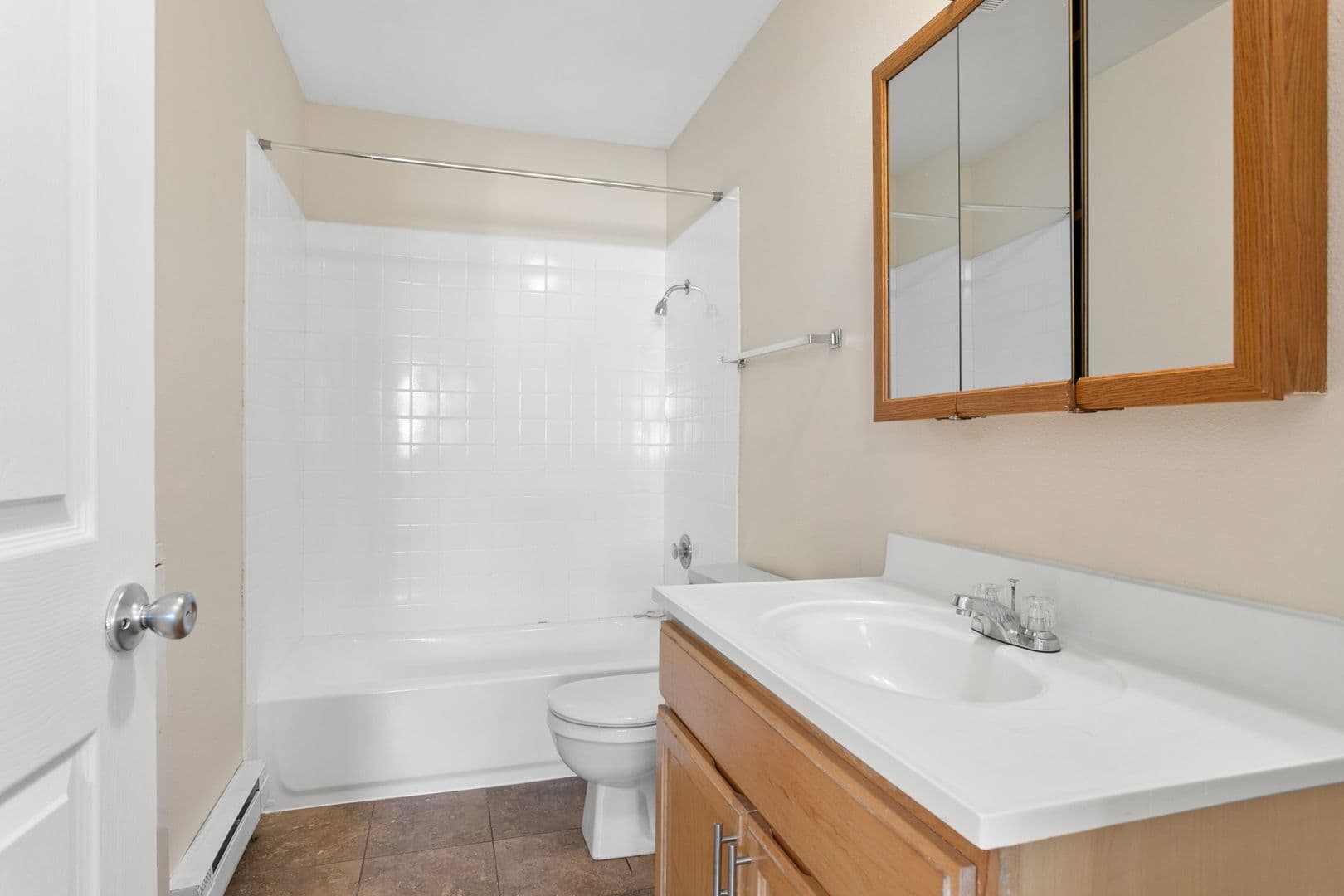 Portland Apartment: 16520 NE Glisan St