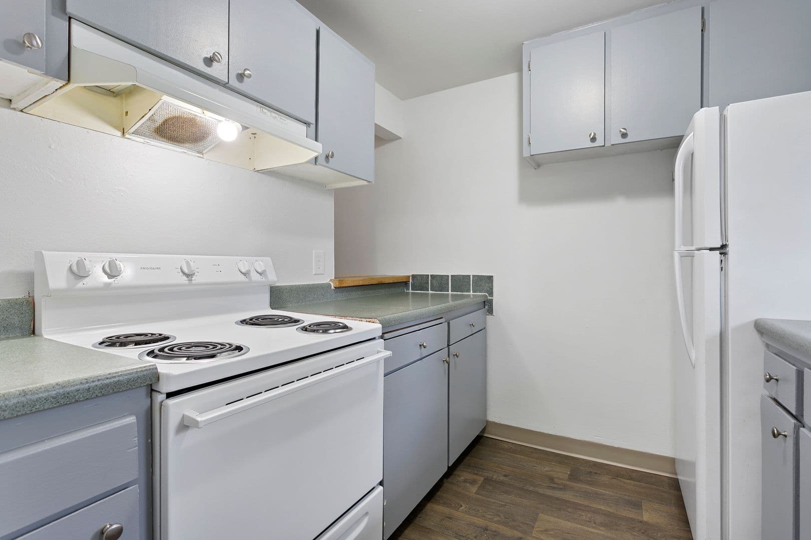 Portland Apartment: 12430 NE Glisan Street