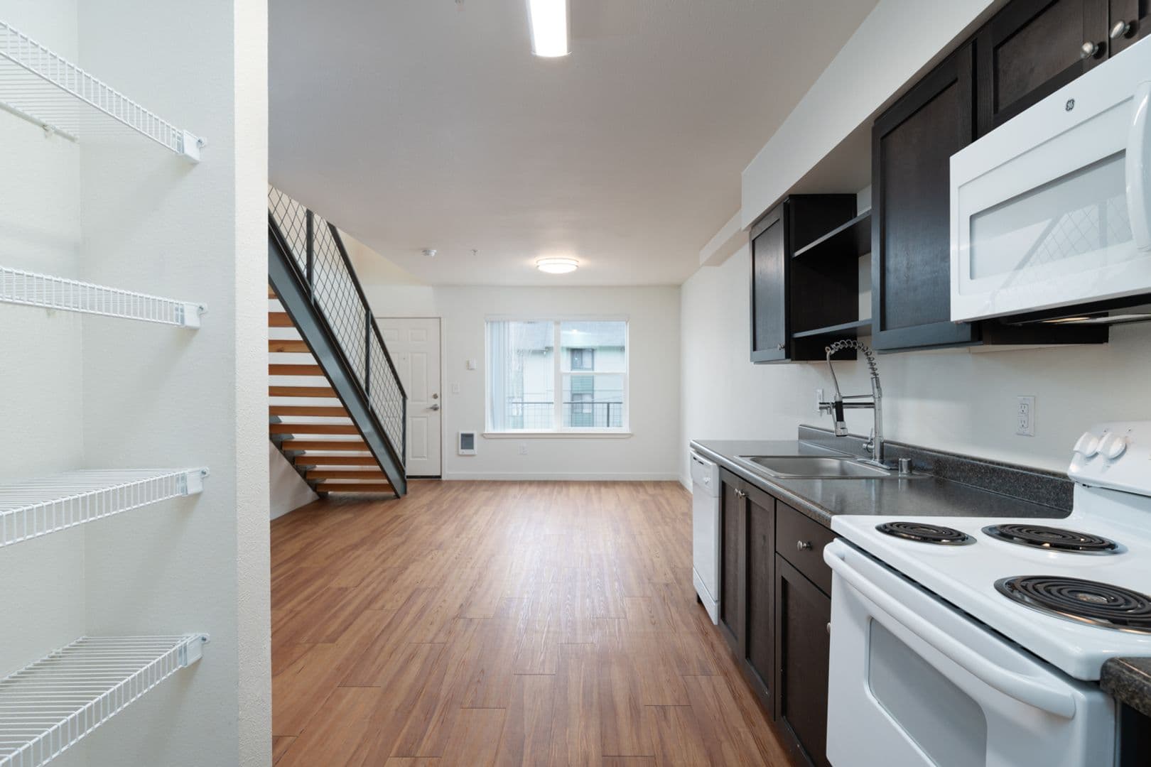 Vancouver Apartment: 5750 NE 34th Street