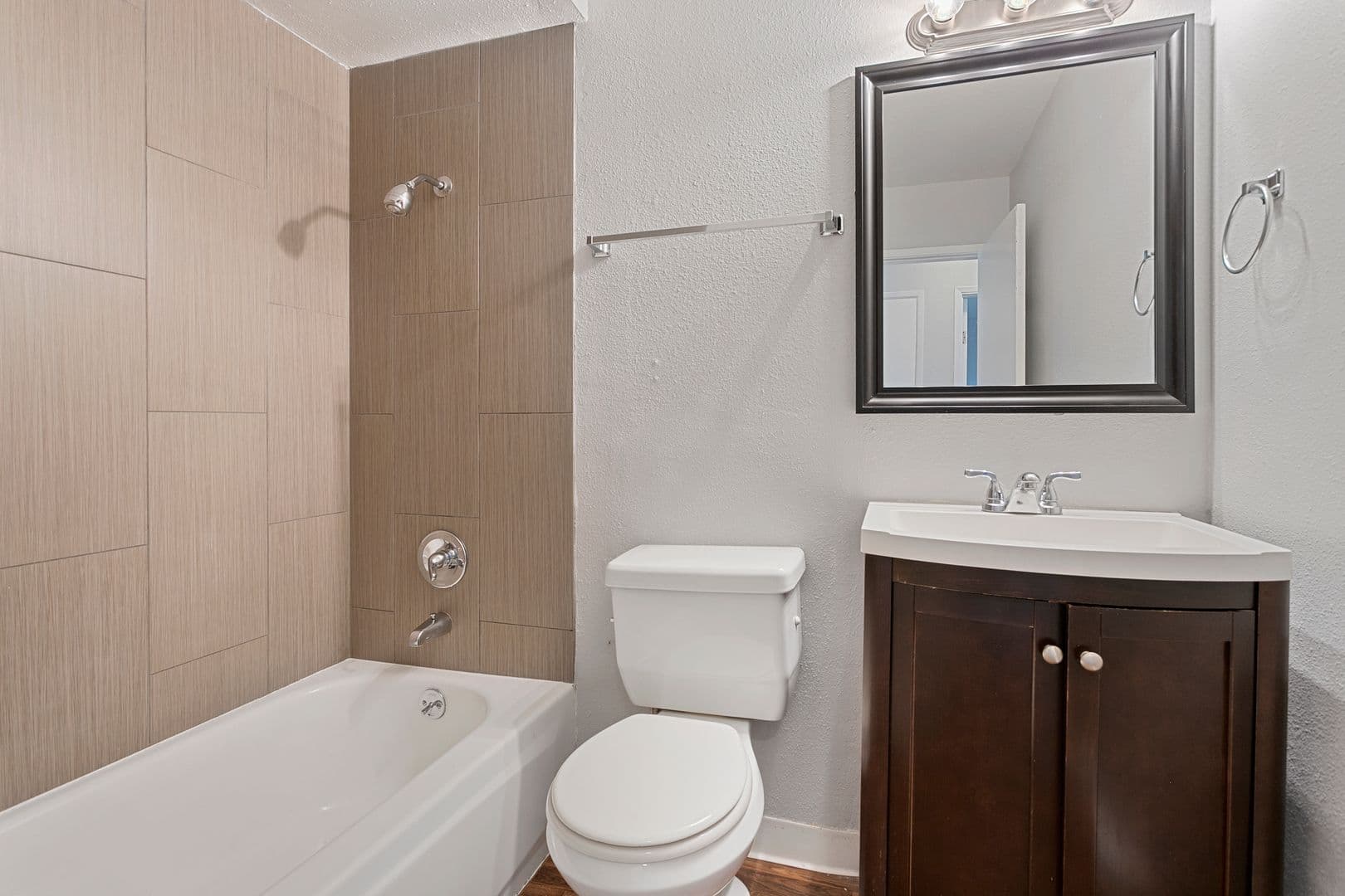 Portland Apartment: 10332 NE Oregon Street