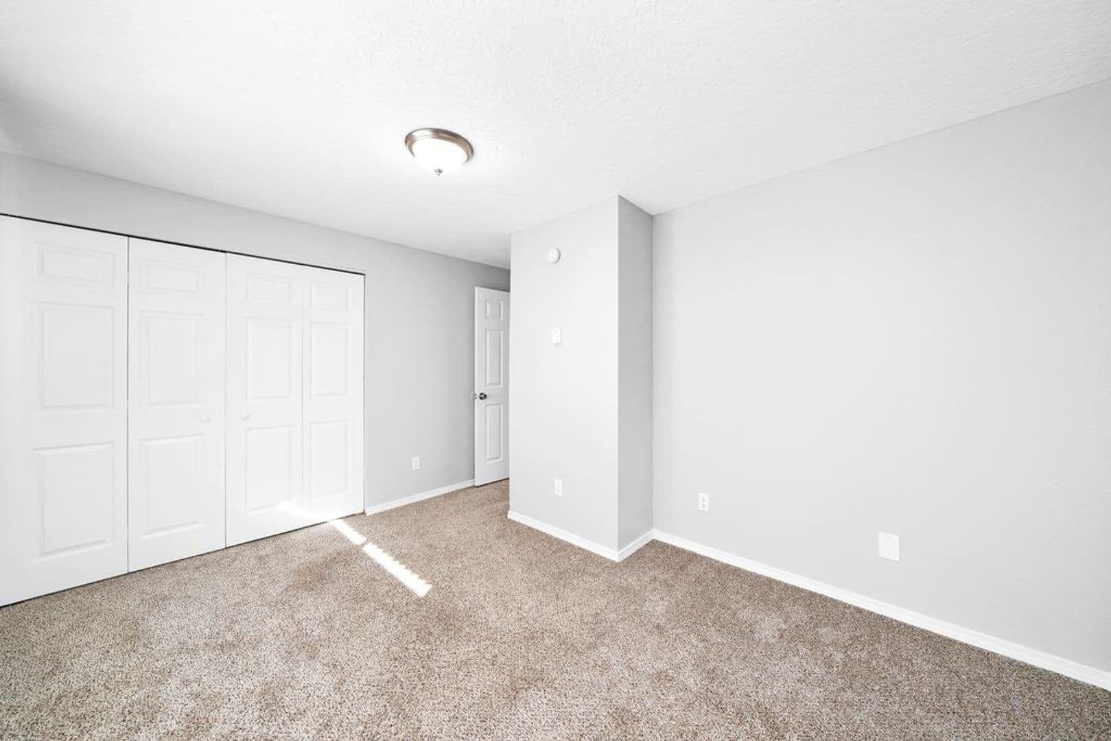 Wilsonville Apartment: 10305 SW Wilsonville Rd.