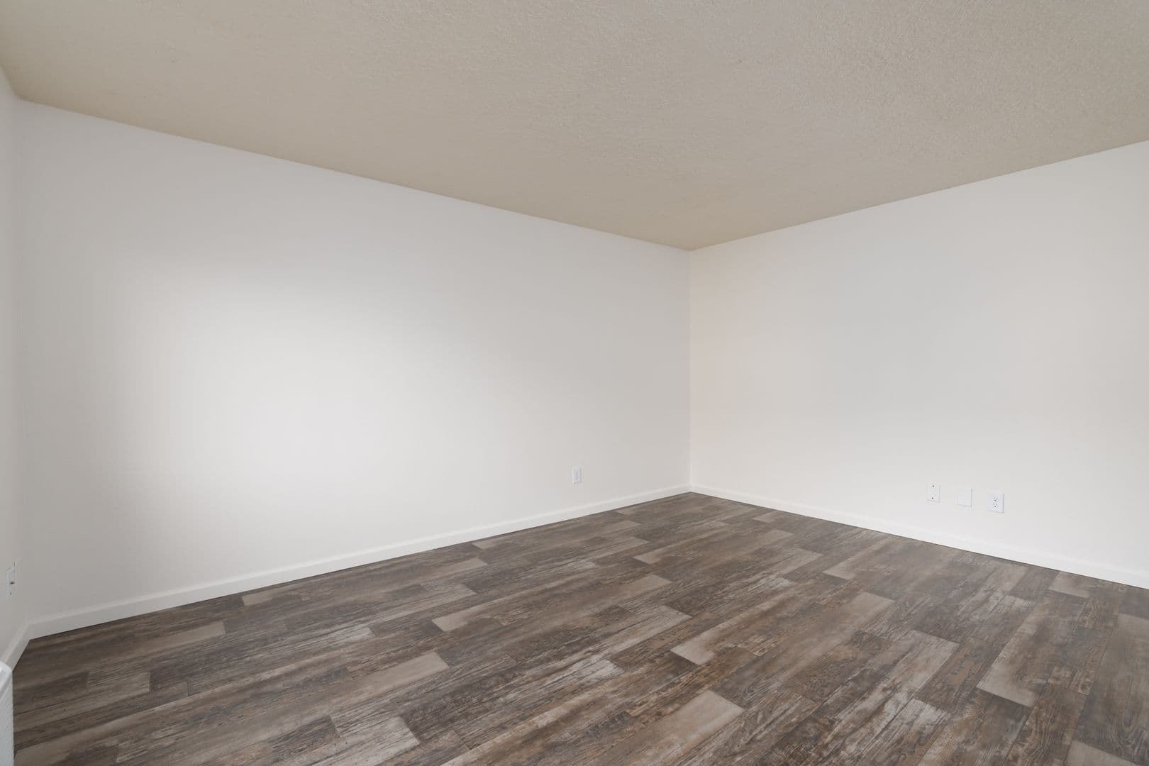 Portland Apartment: 17726 SE Division Street