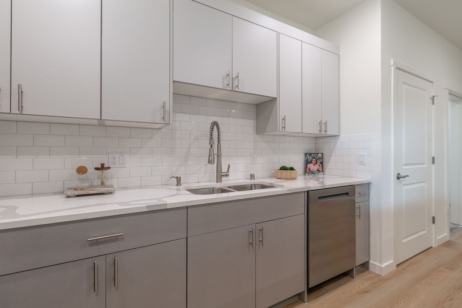 Vancouver Apartment: 8005 NE 13th Ave